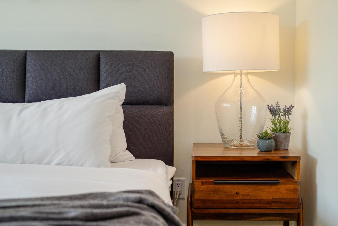 Apartment Perfect Upper Village In-ski Out Location *
