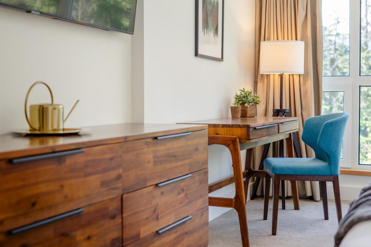 Perfect Upper Village In-ski Out Location Apartment Whistler