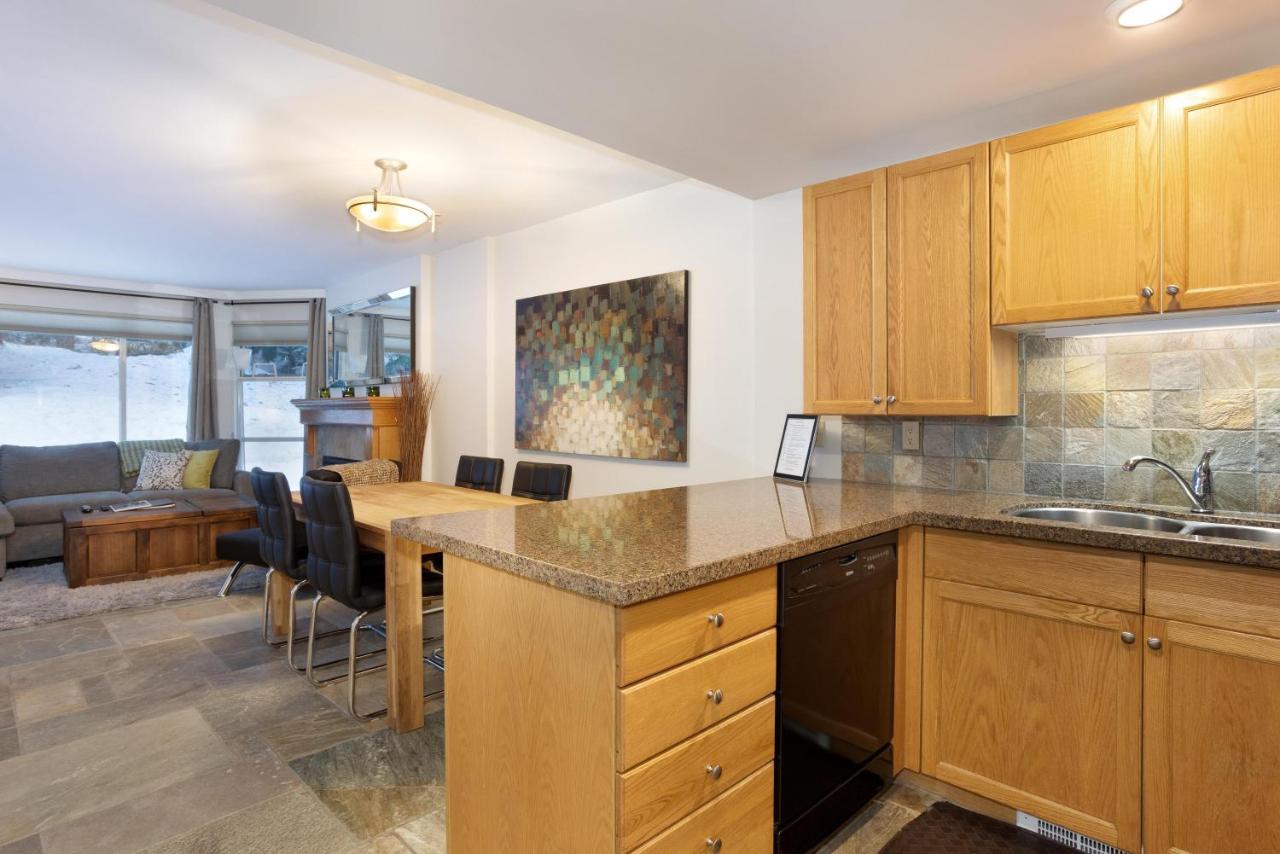 Woodrun 216 | Renovated Ski-in Ski-out W/ Free Parking, Pool, Hot Tub, & Gym Whistler