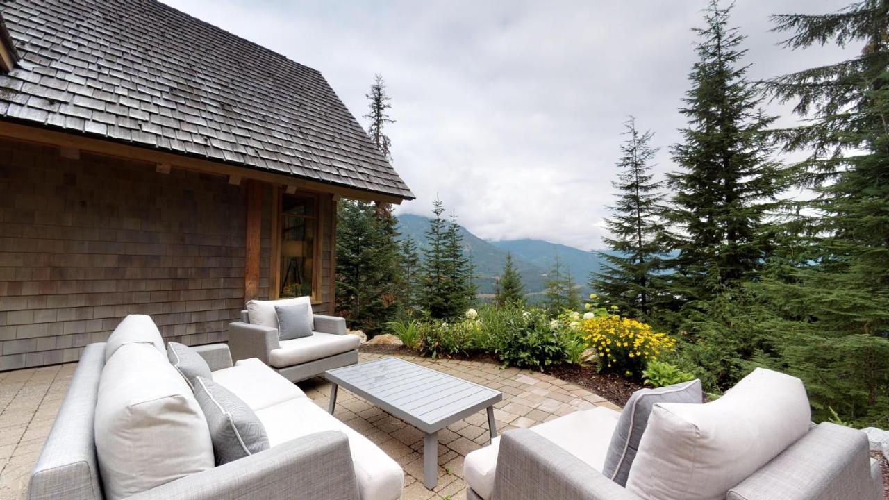Holiday home Kadenwood 2939 | Luxury W/ Hot Tub, Media Room, Steam Room, Stunning Views *