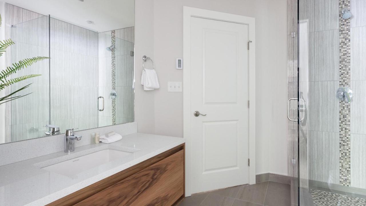Snowgoose 14 | Inviting Townhome W/ Access, Private Hot Tub, Parking X 2 Whistler
