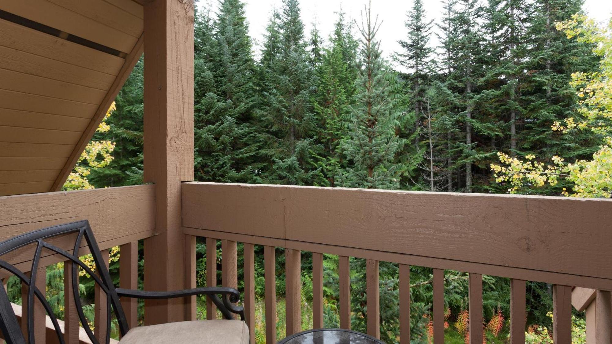 Alpine Greens 8 | Bright Townhome Near Blackcomb, Walk Or Shuttle To Skiing, Secure Parking * Whistler