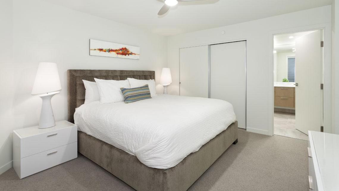 Woodrun 307 | Sleek Slopeside Unit W/ Pool, Hot Tub, & Heated Floors *