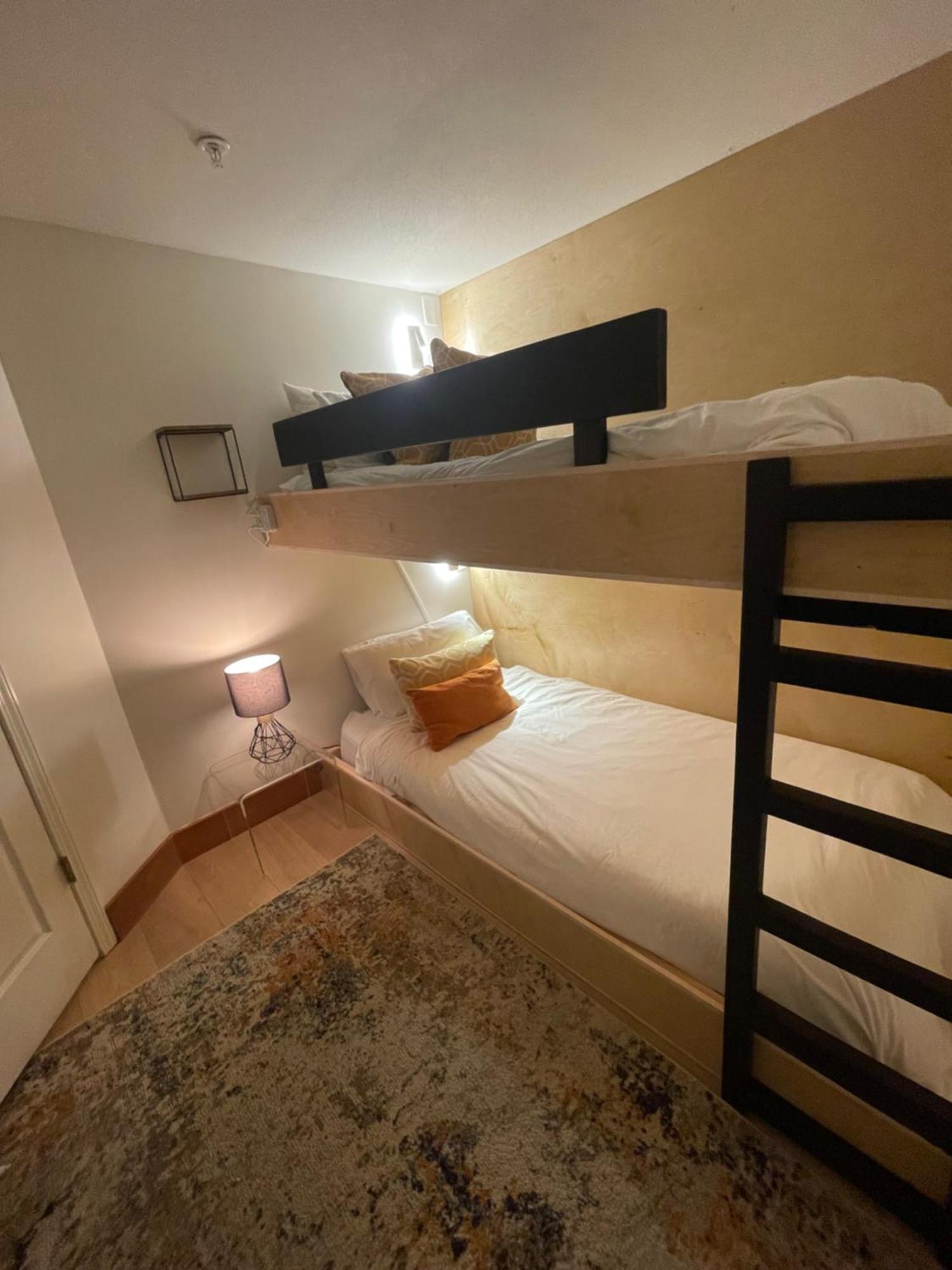Powderhorn By Blackcomb Vacation Apartment Whistler