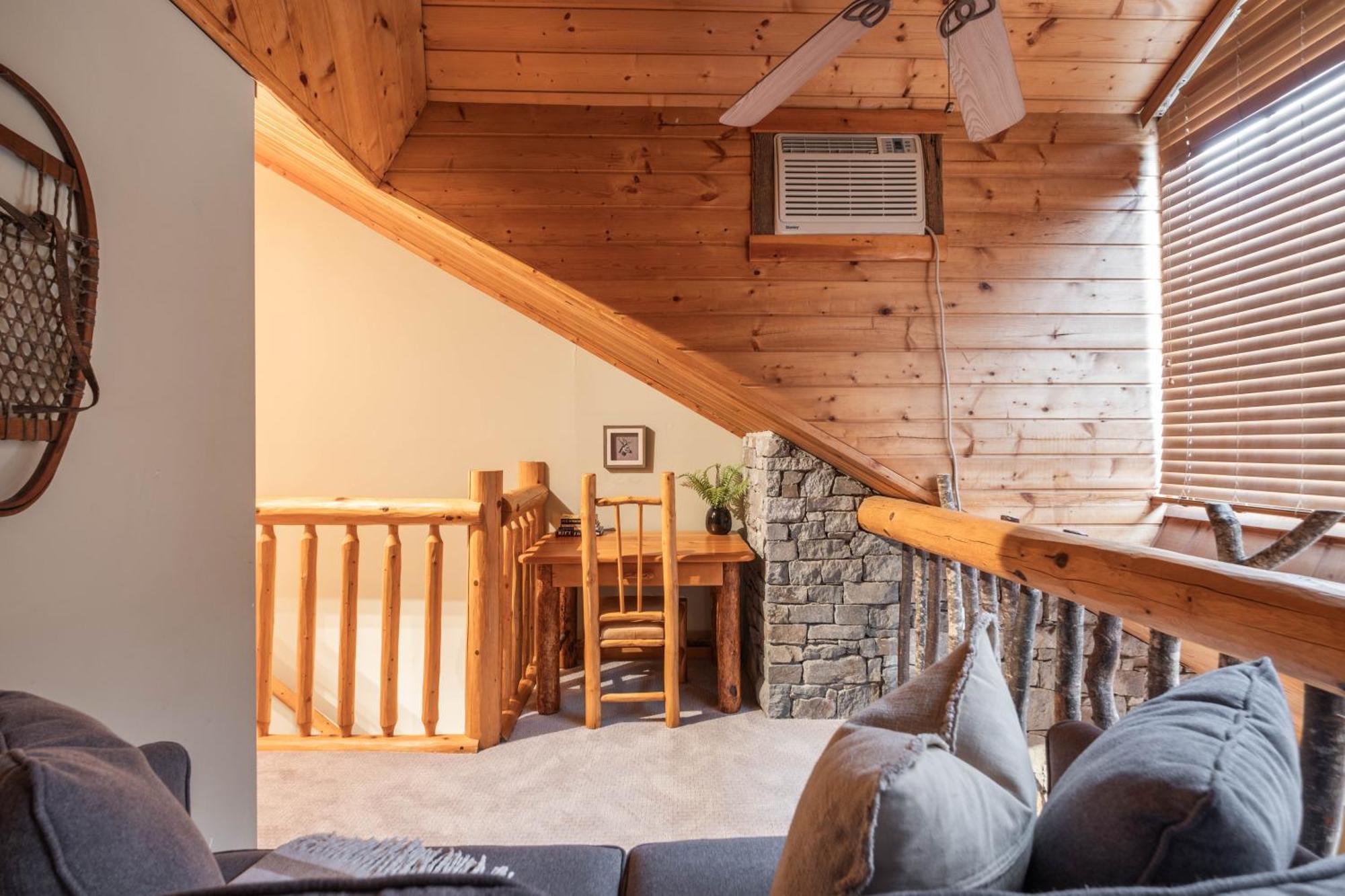 Rainbow By Outpost Whistler Holiday home *