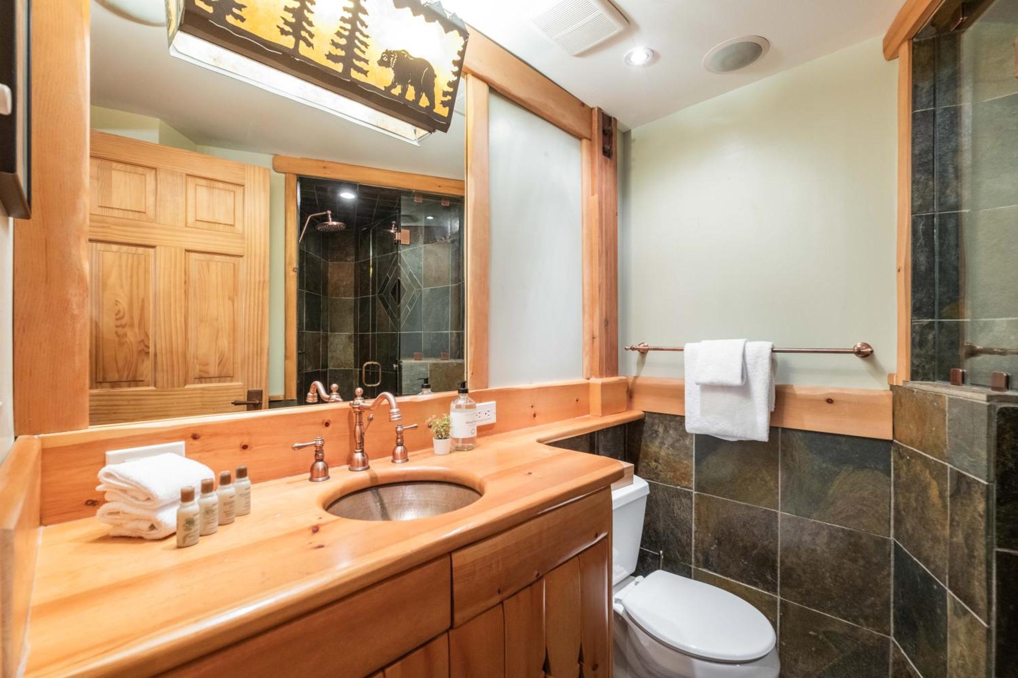 Rainbow By Outpost Whistler Holiday home