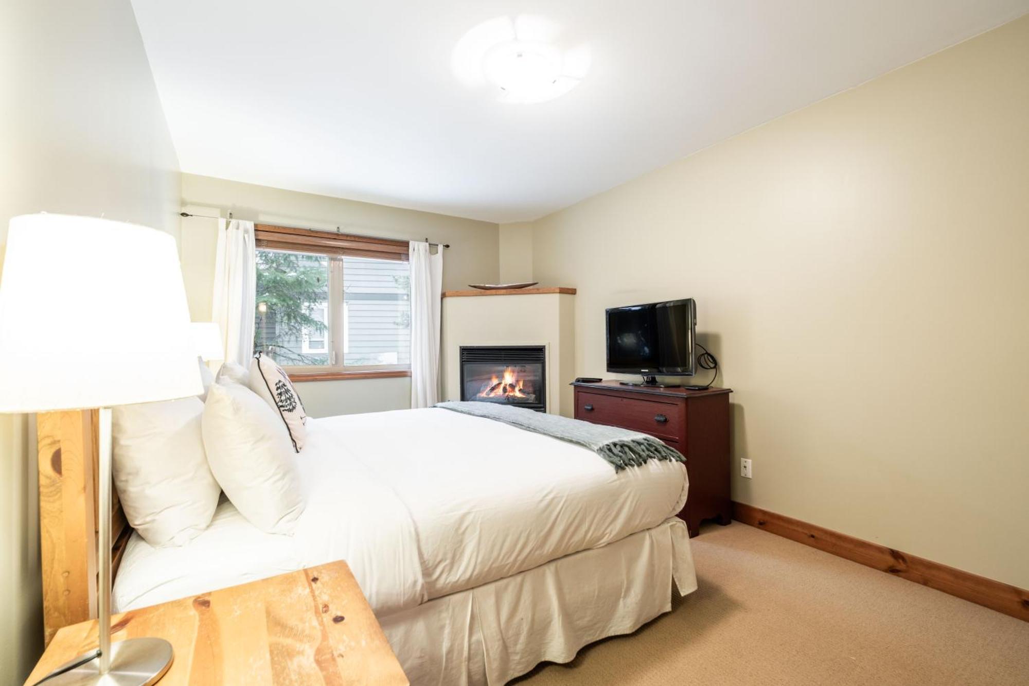 Spruce Grove By Outpost Whistler