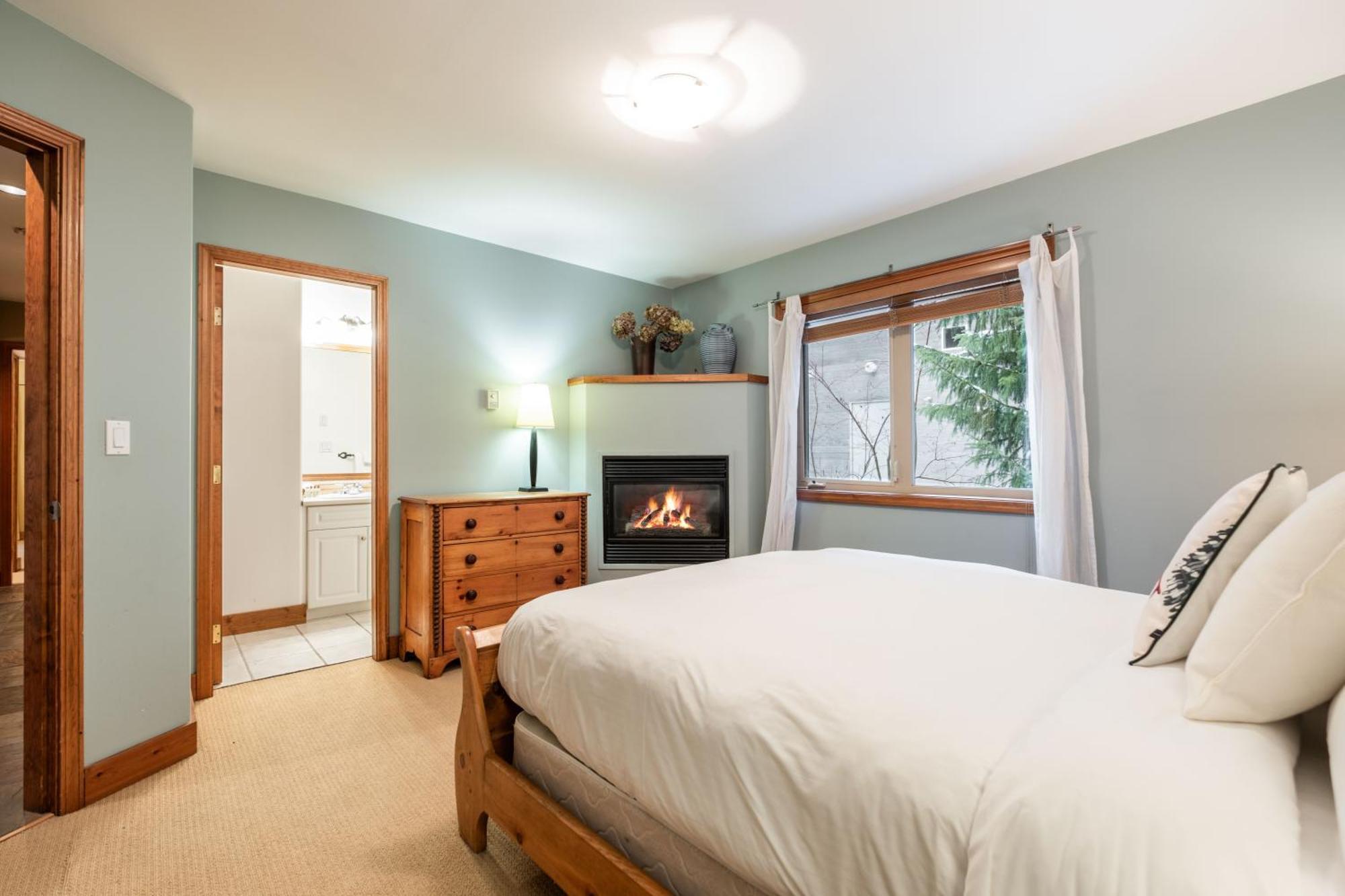 Spruce Grove By Outpost Chalet *