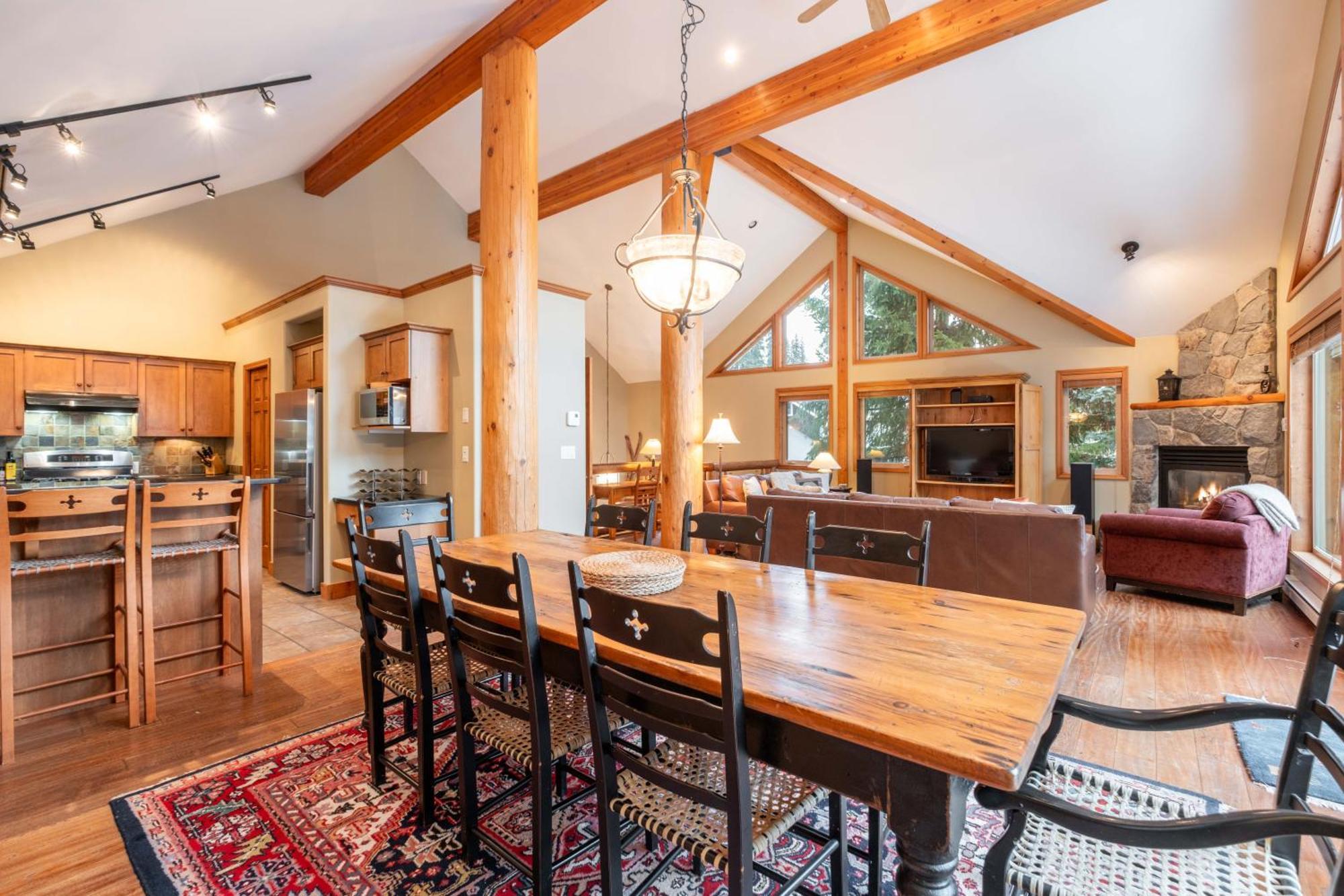 Spruce Grove By Outpost Chalet *
