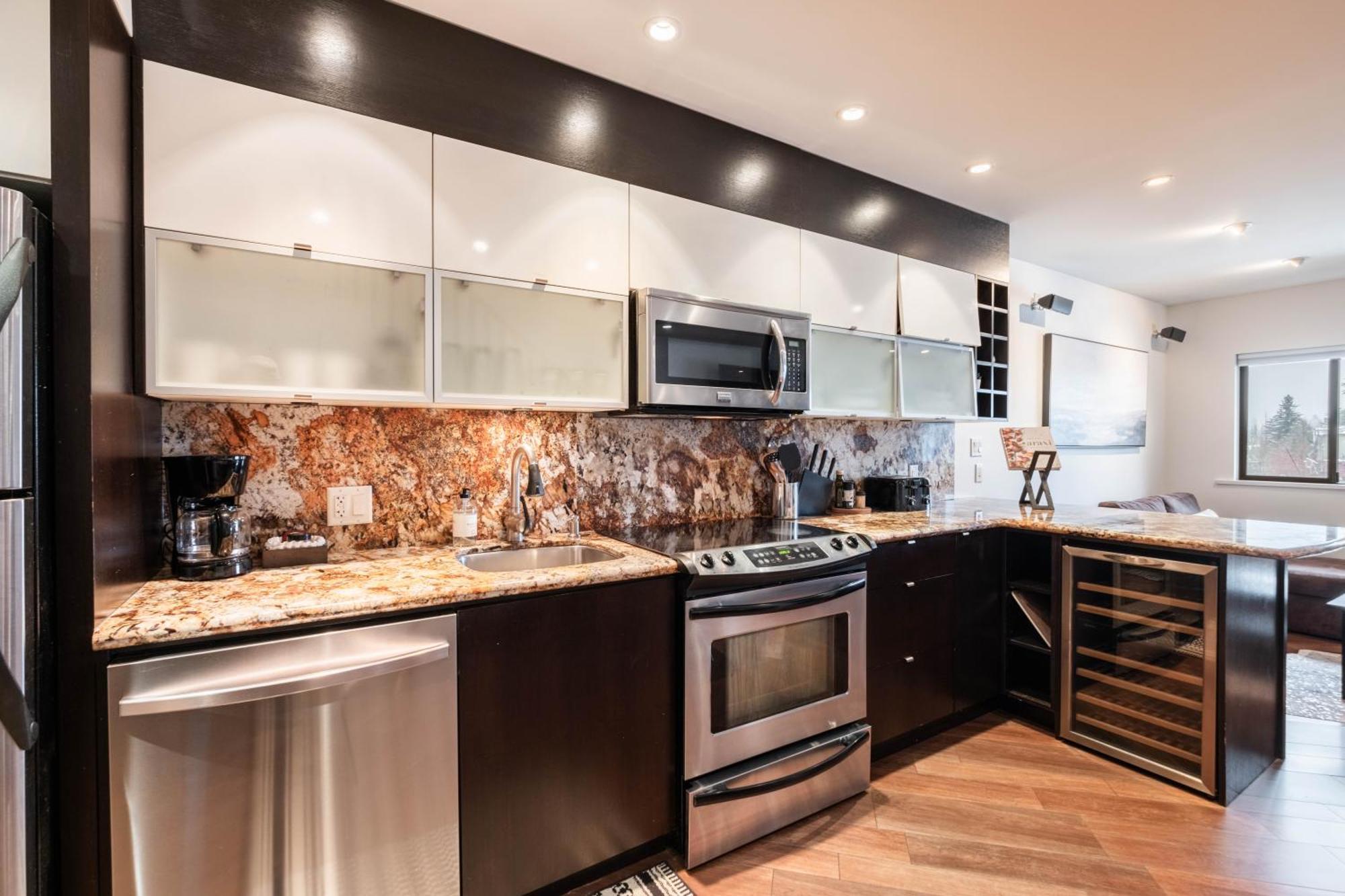 Holiday home Rainbow By Outpost Whistler *
