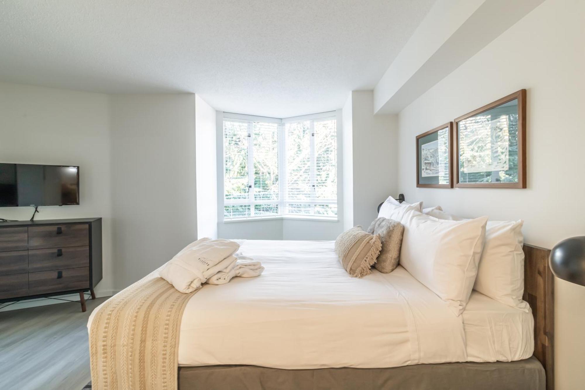 Apartment Cascade By Elevate Real Estate Management Whistler