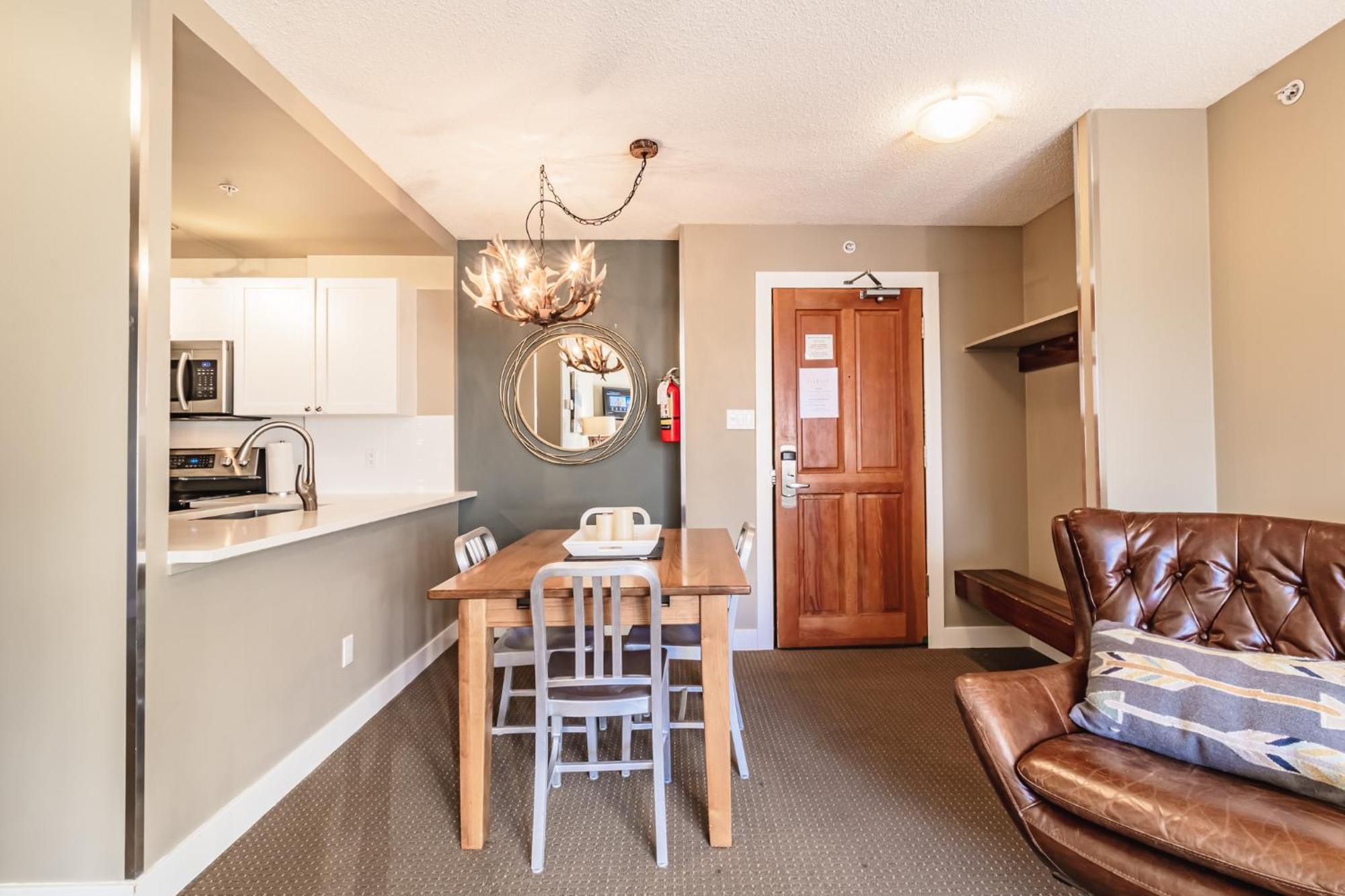 Cascade By Elevate Real Estate Management Apartment