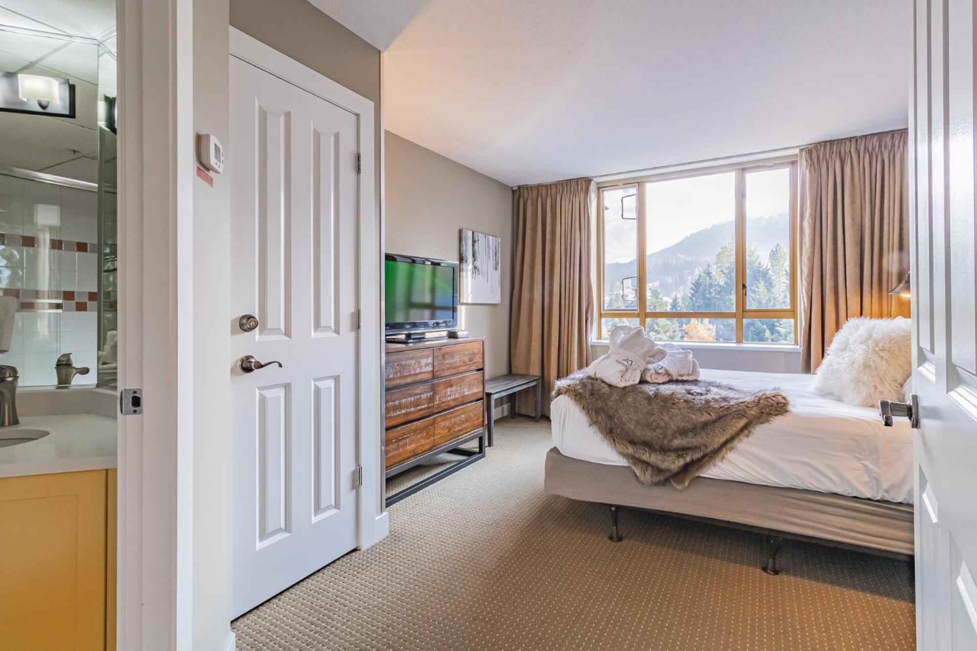 Cascade By Elevate Real Estate Management Apartment