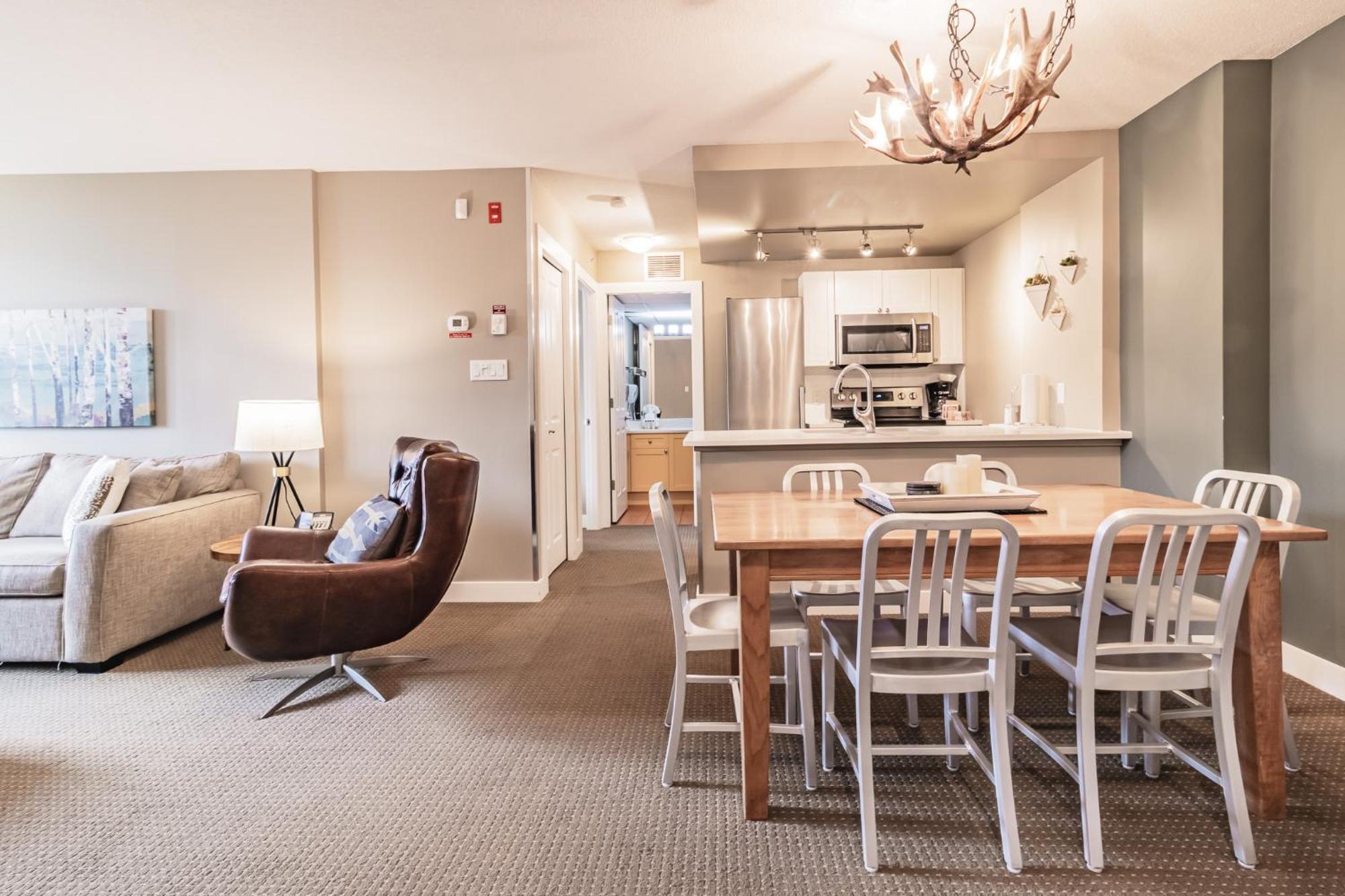 Cascade By Elevate Real Estate Management Apartment