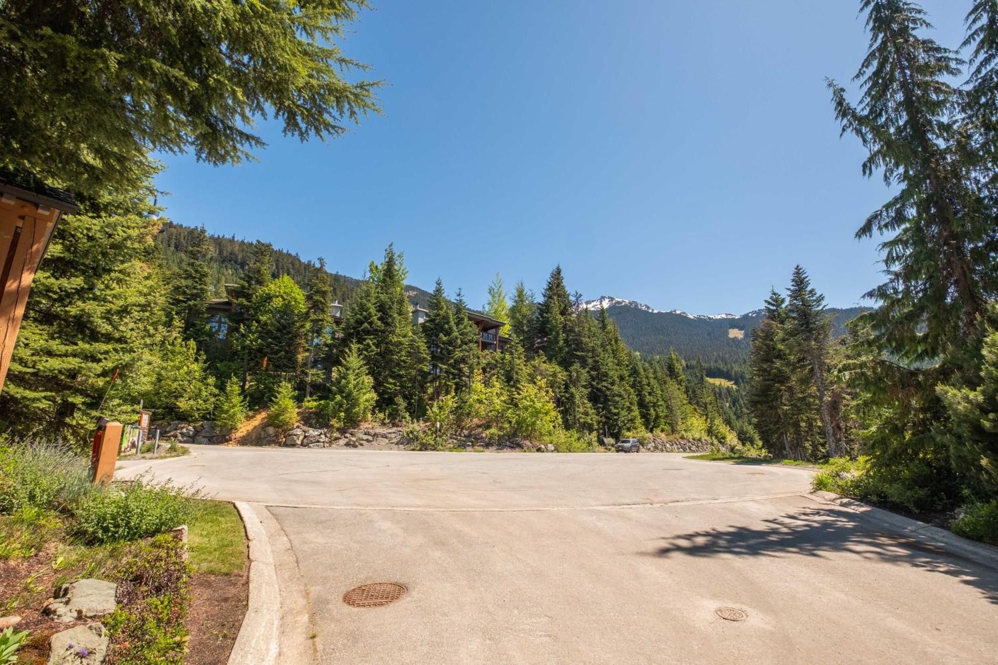 Holiday home Taluswood Bluffs By Outpost Whistler