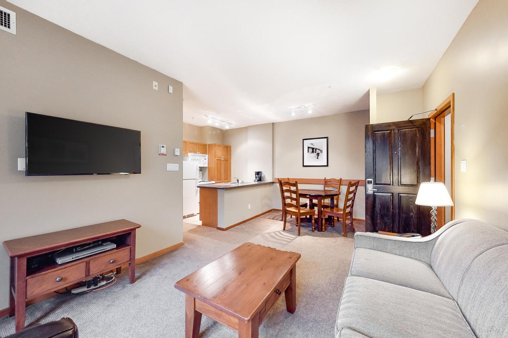 Apartment Cascade Whistler