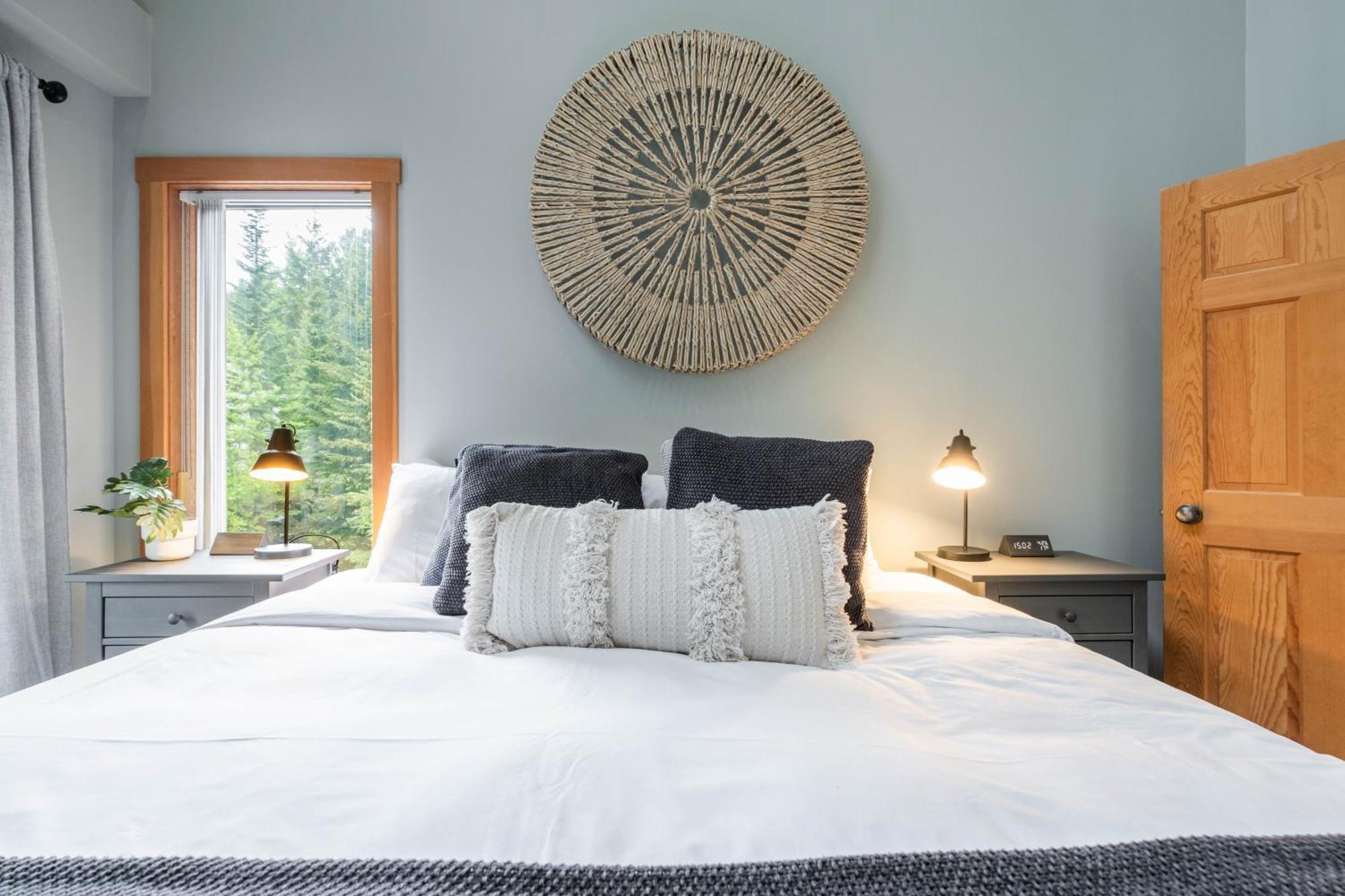 Greyhawk By Outpost Whistler