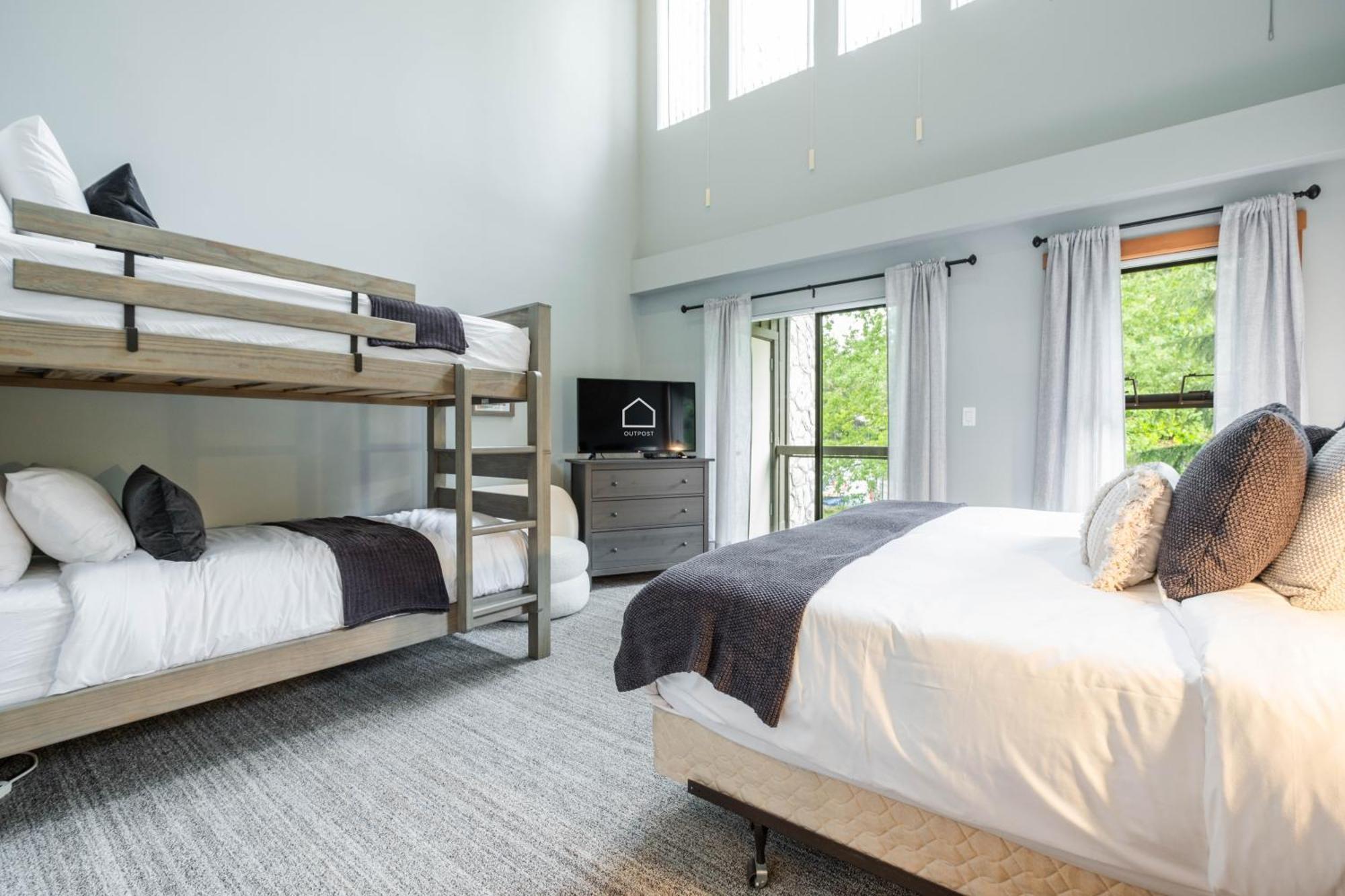 Greyhawk By Outpost Whistler