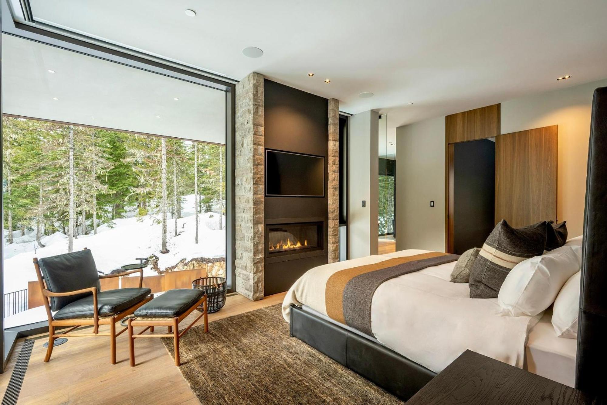 Kadenwood Winterfell | Ultimate Luxury Architectural Gem With Pool, Hot Tub, Cinema, & Pool Table *