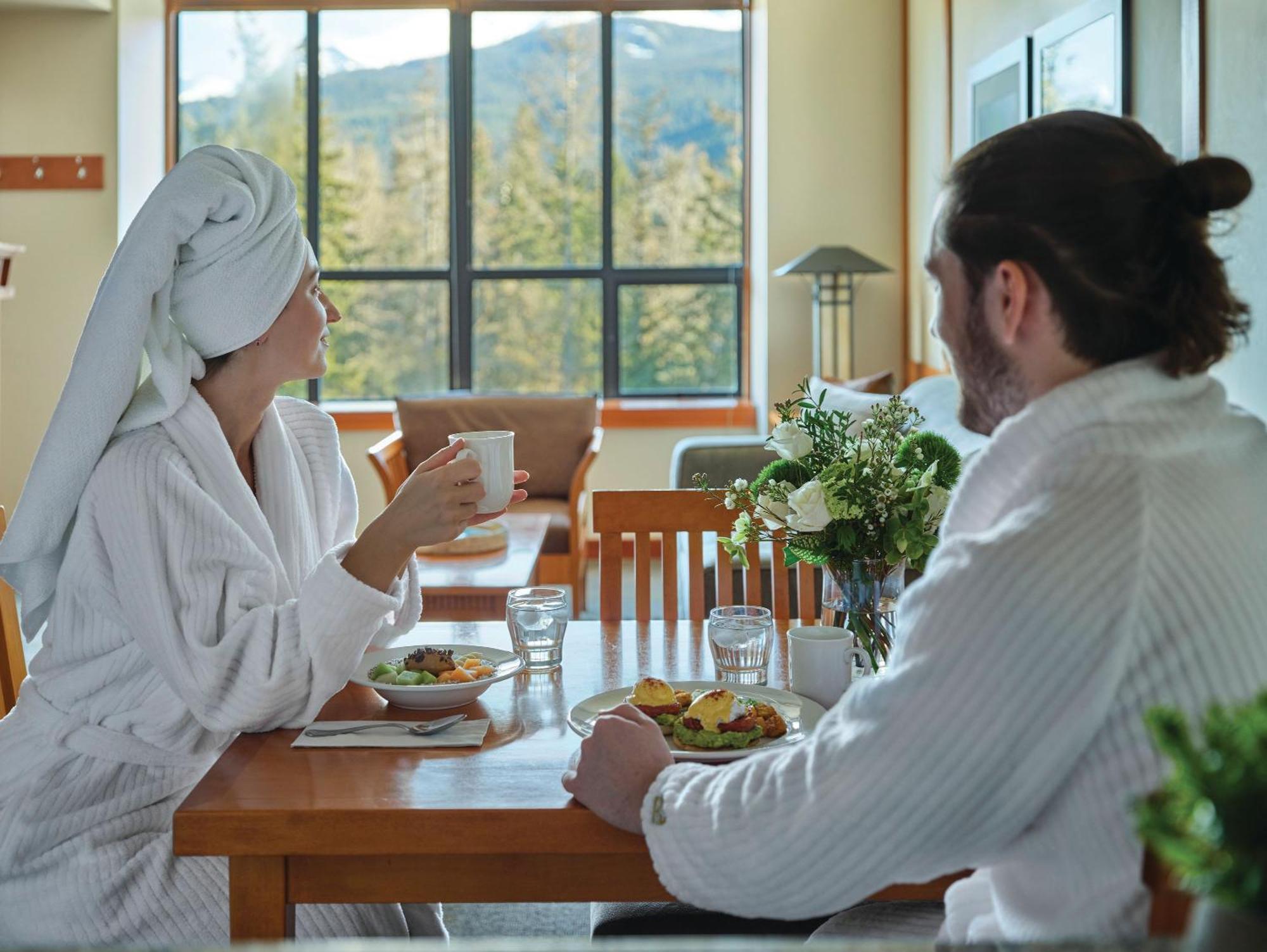 Pan Pacific Mountainside Hotel Whistler