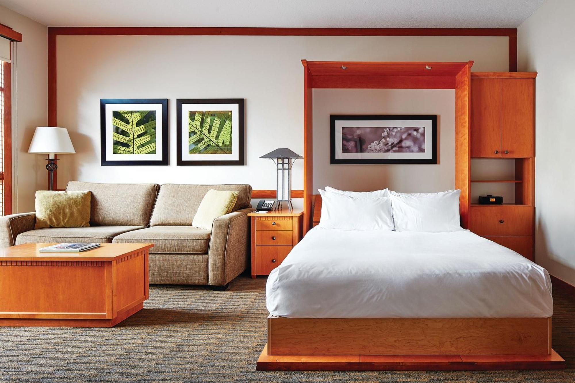 Pan Pacific Mountainside Whistler