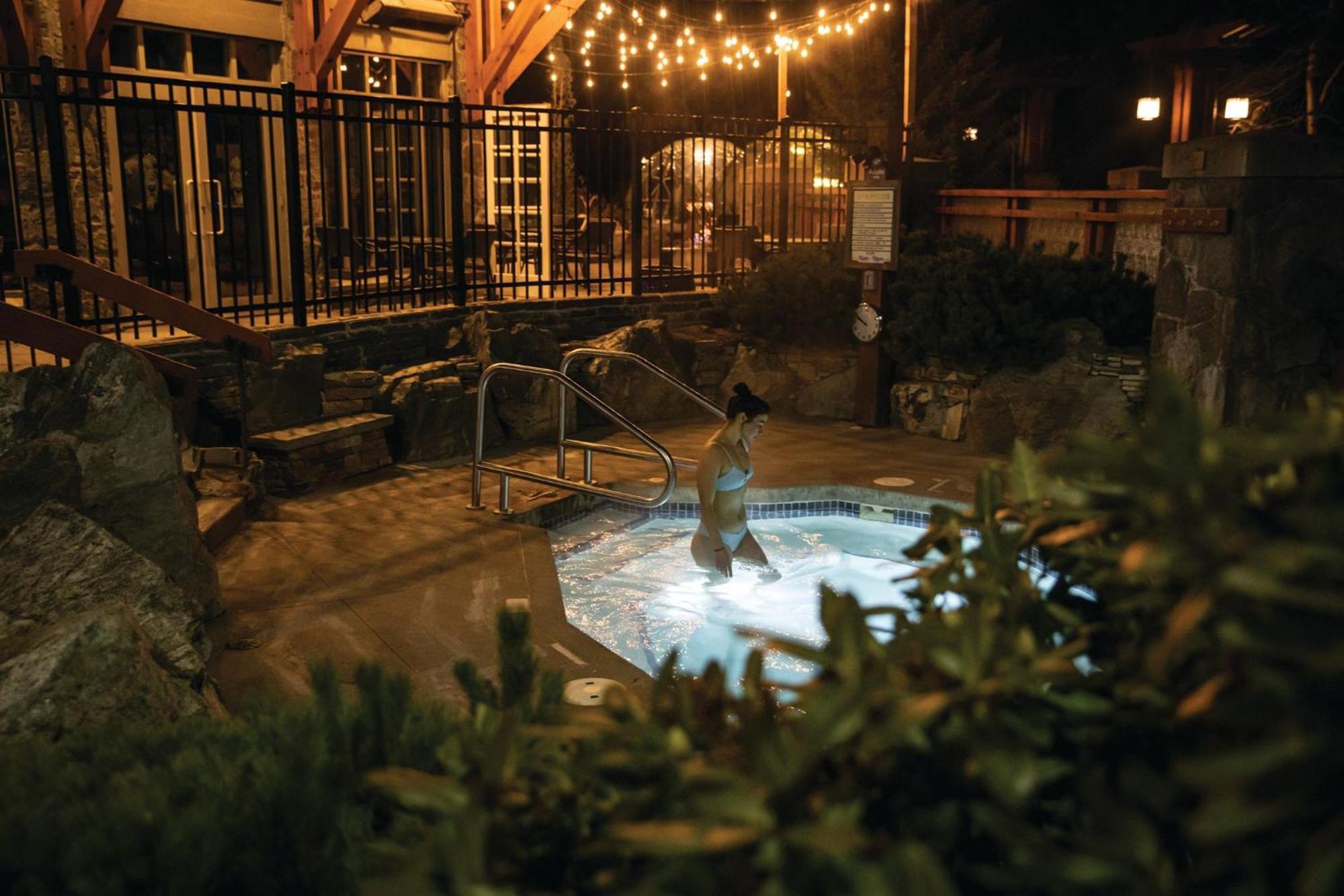 Hotel Pan Pacific Village Centre Whistler