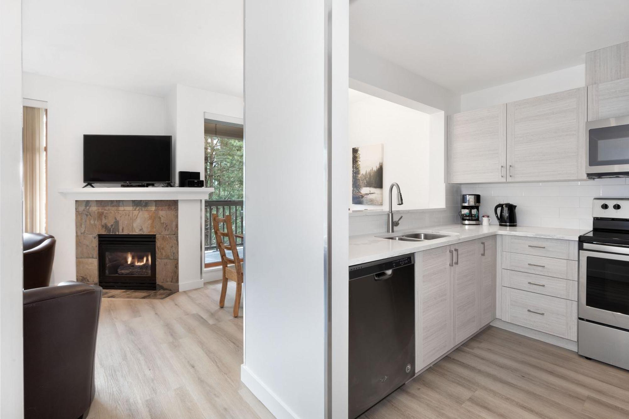 Apartment Northstar At Stoney Creek By Whiski Jack