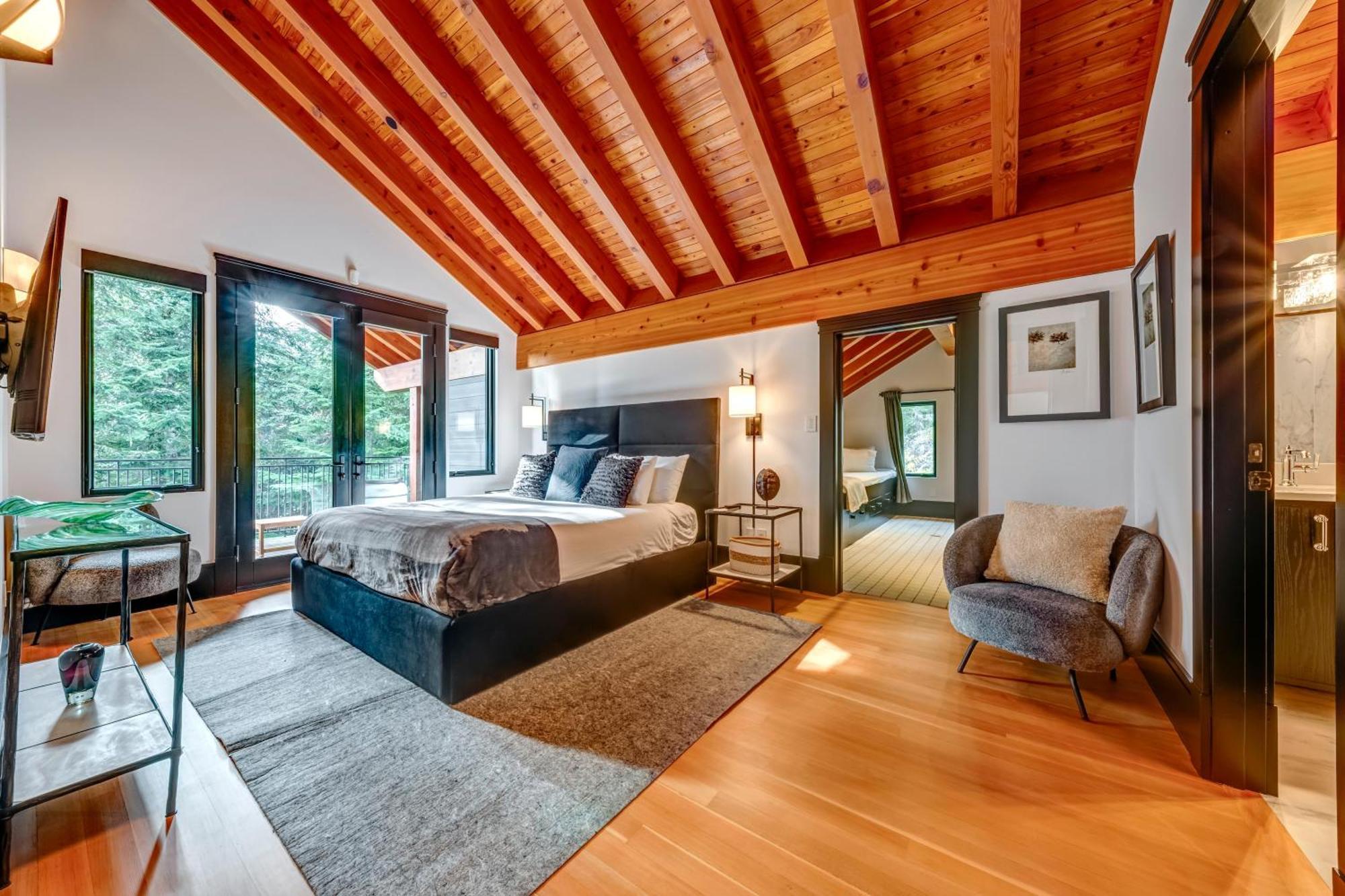 Kadenwood 2924 Whistler