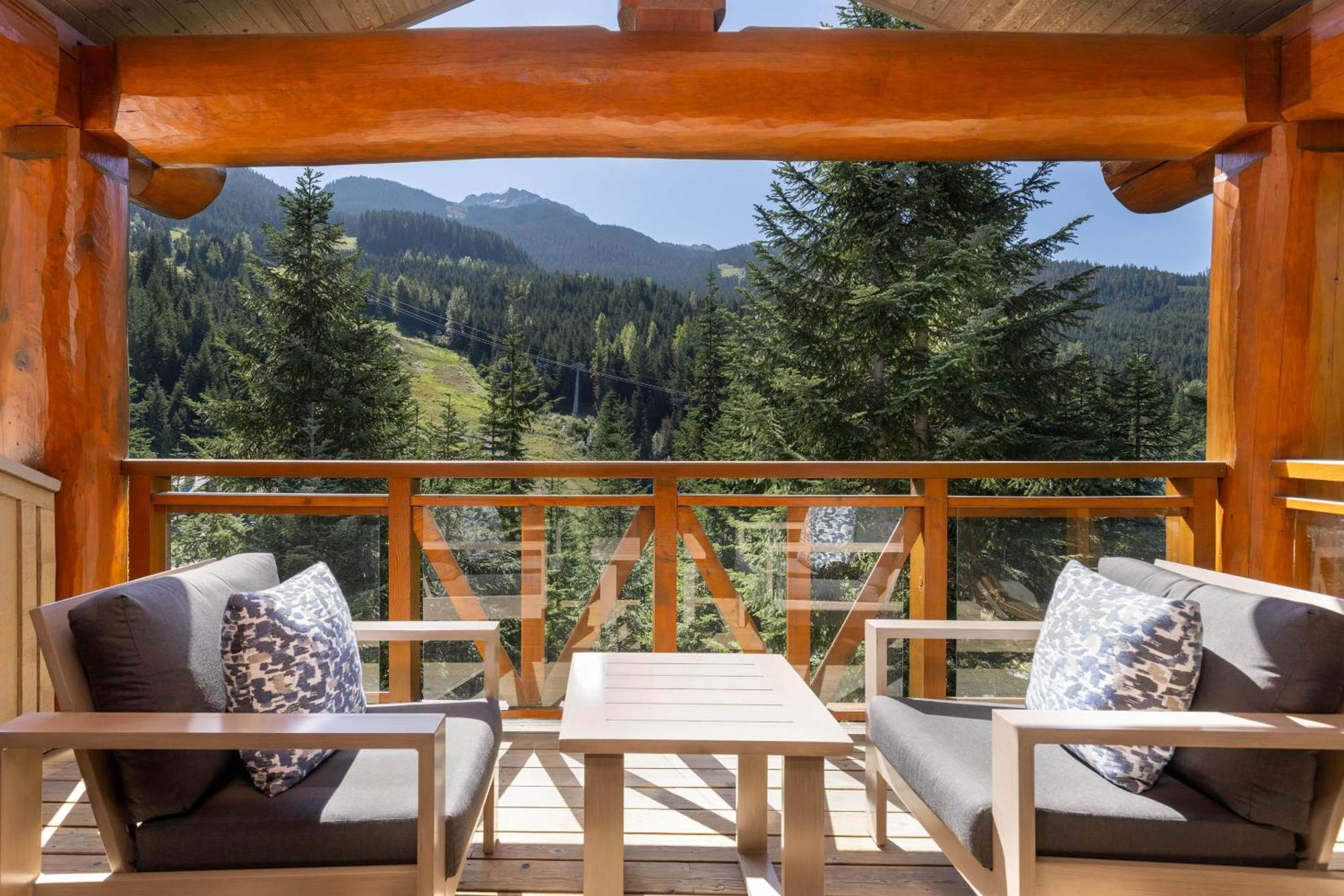 Holiday home Taluswood The Heights 6 | Beautifully Updated W/ Private Hot Tub, Slopeside View, Parking *