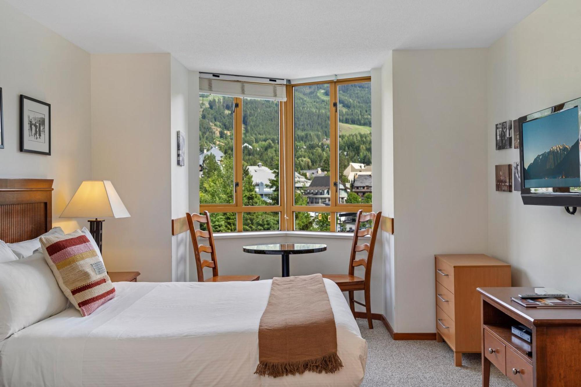 Cascade Hotel