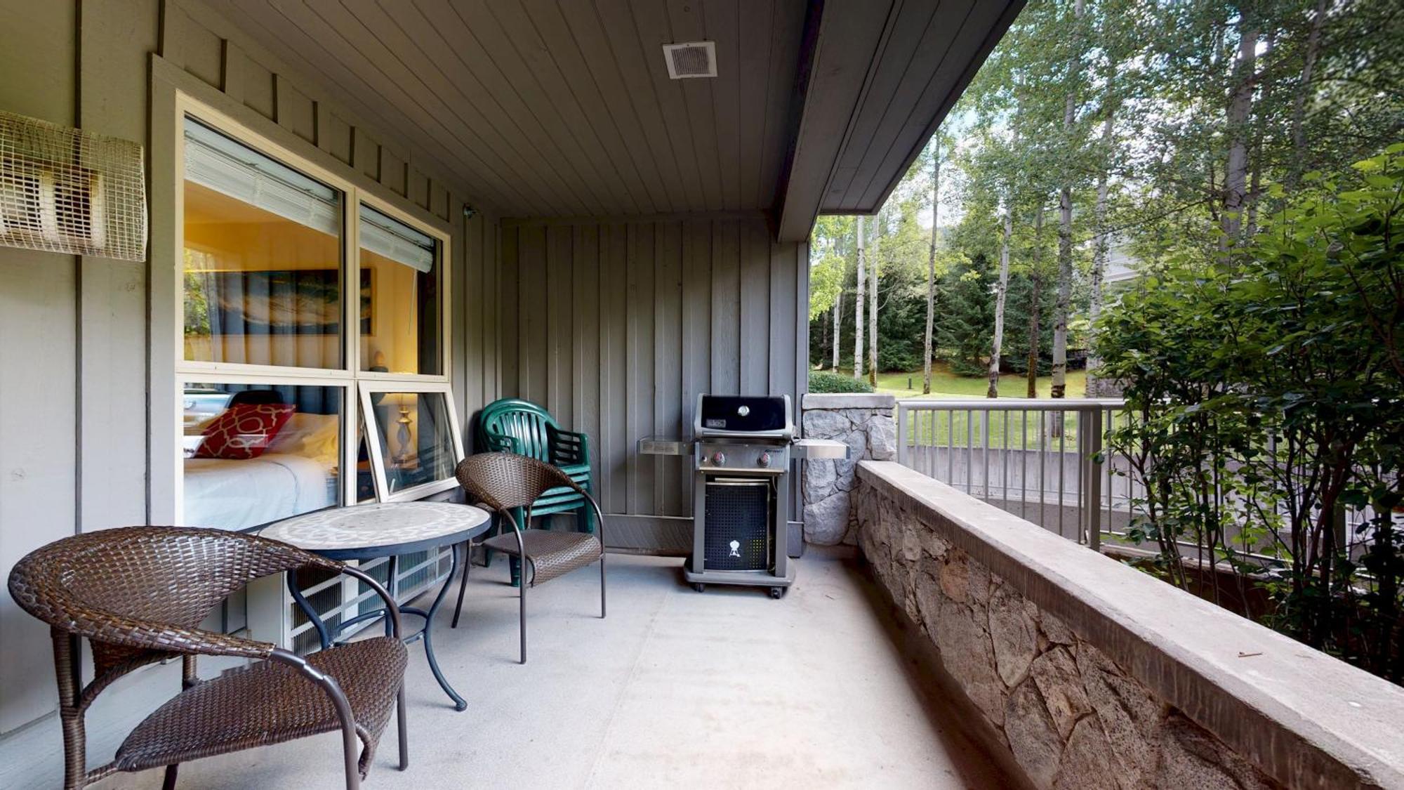 Aspens 132 Prime Ski-inout Location 2bdr Luxury Pool Hot Tub *