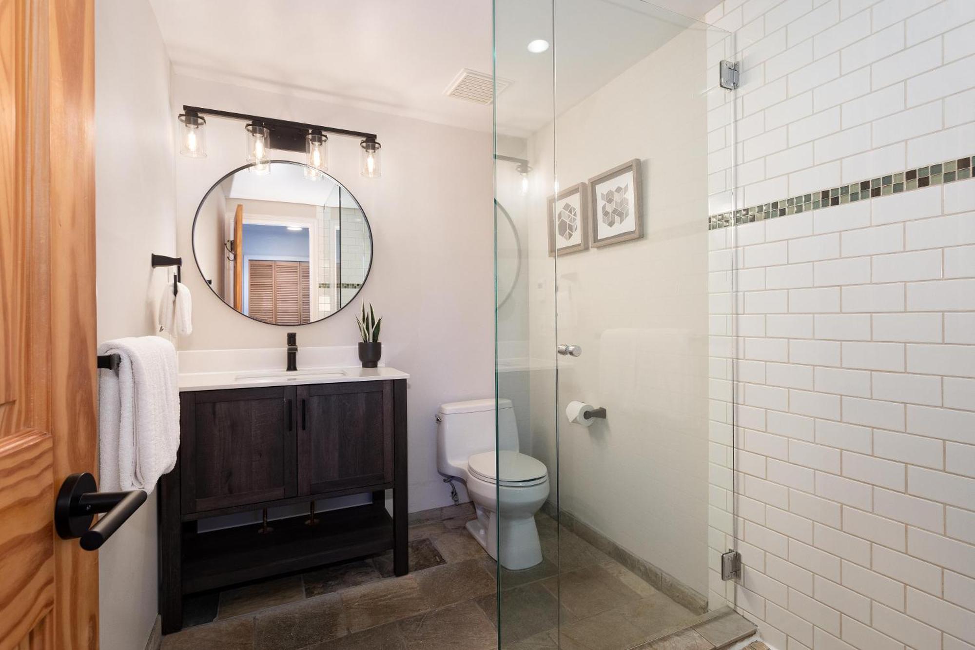 Gleneagle 14 | Family-friendly Townhome With Parking & Free Village Shuttle