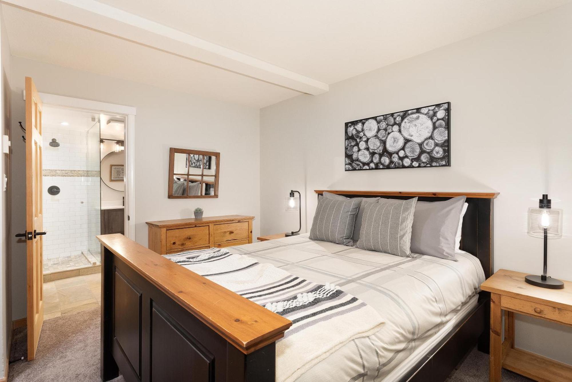 Holiday home Gleneagle 14 | Family-friendly Townhome With Parking & Free Village Shuttle Whistler
