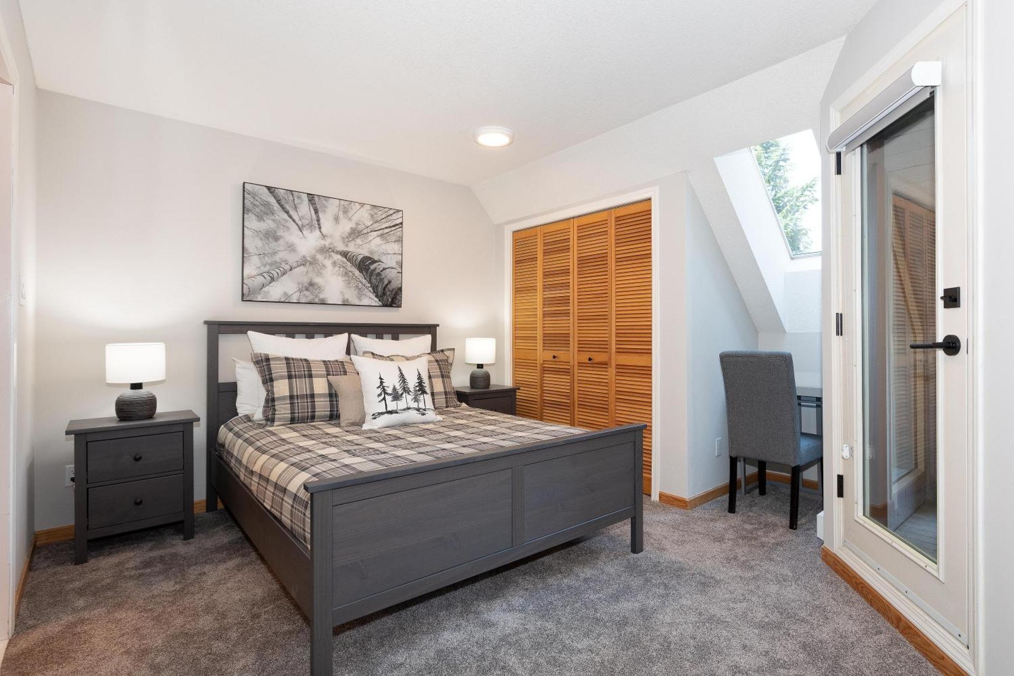 Gleneagle 14 | Family-friendly Townhome With Parking & Free Village Shuttle Whistler
