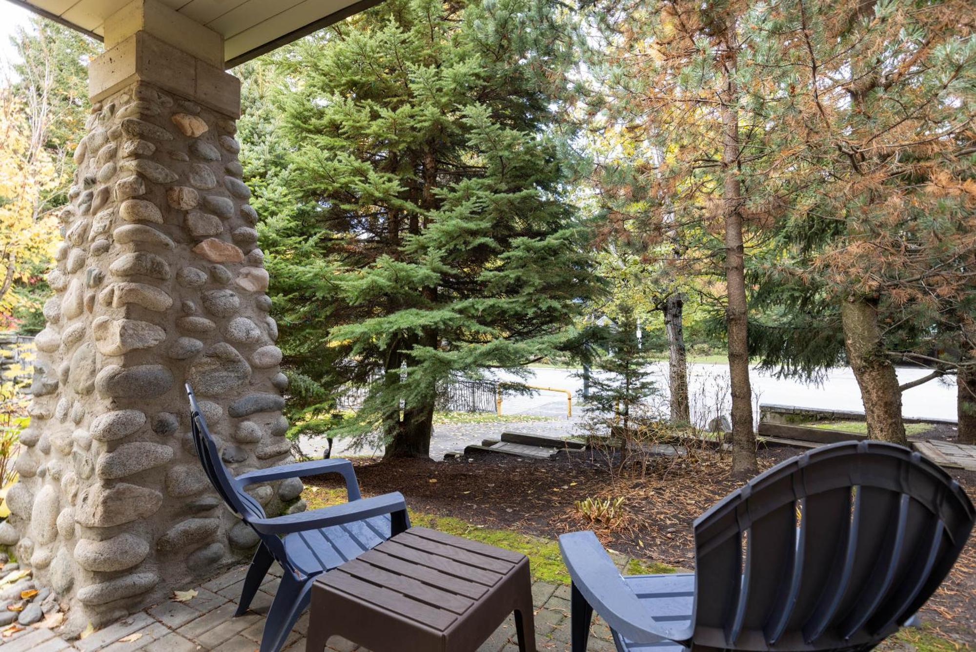 Stoney Creek Sunpath By Premier Apartment Whistler