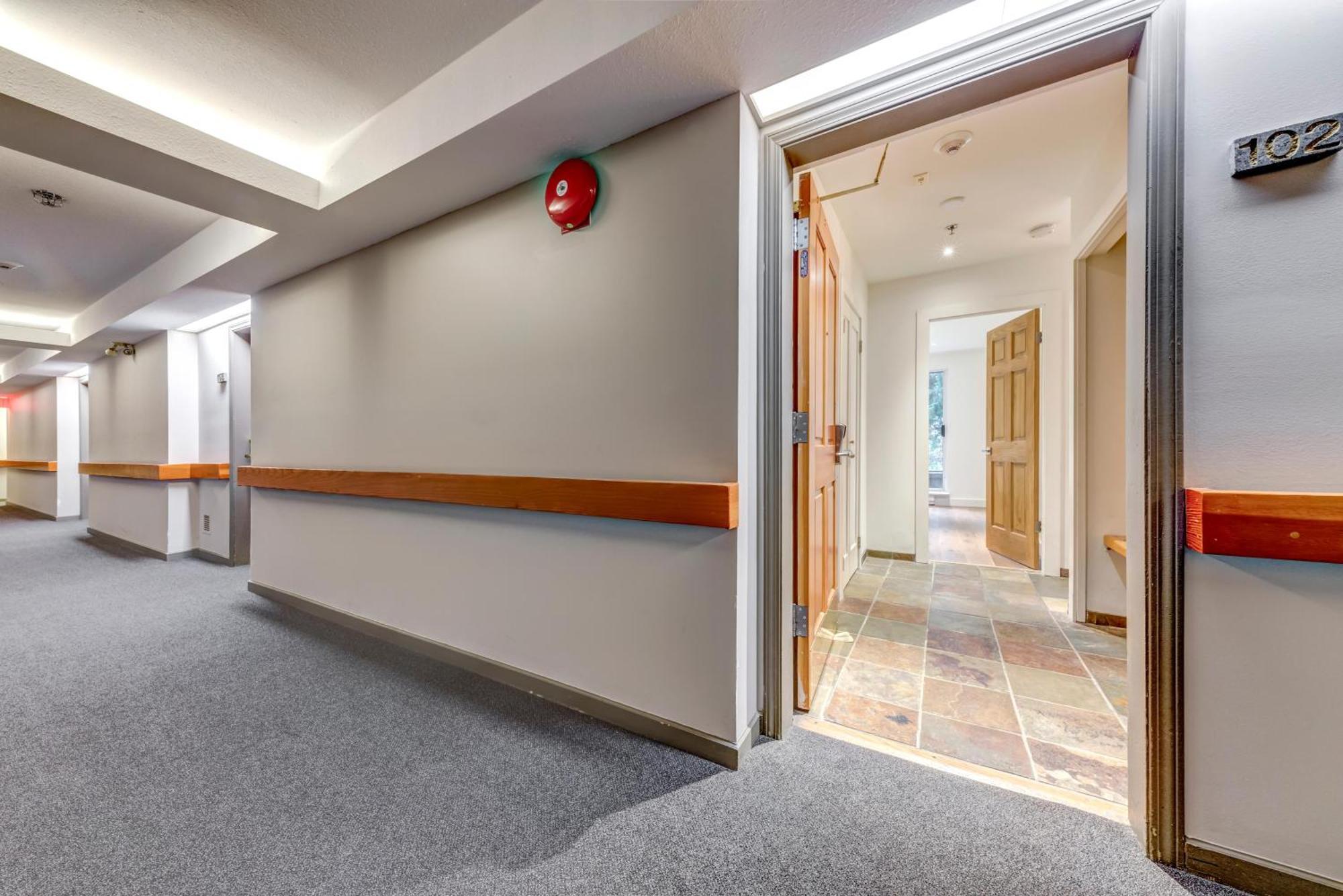 Greystone 102 Ski-in Out Holiday home