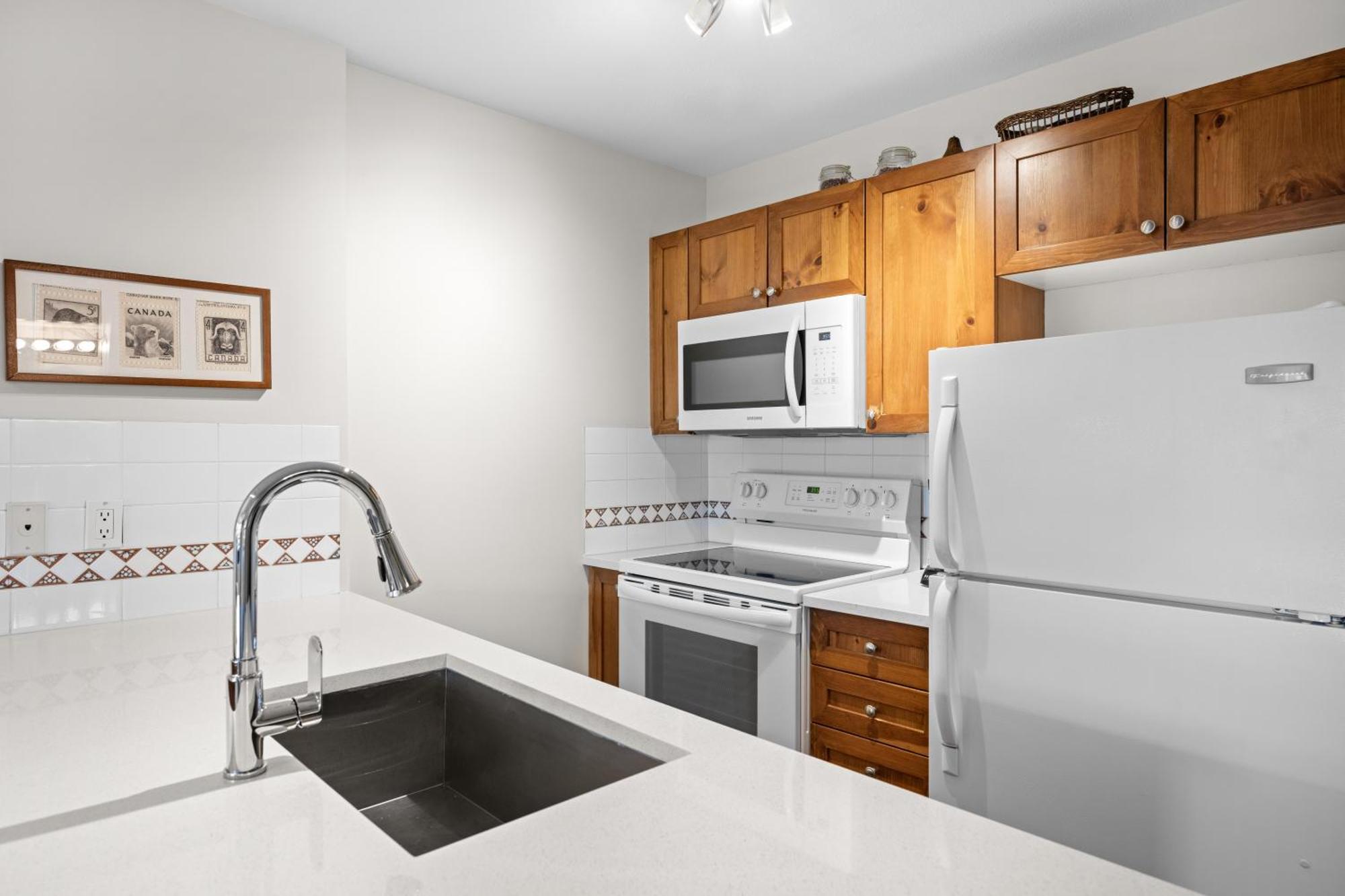 Bear One Bedroom By Mva Whistler