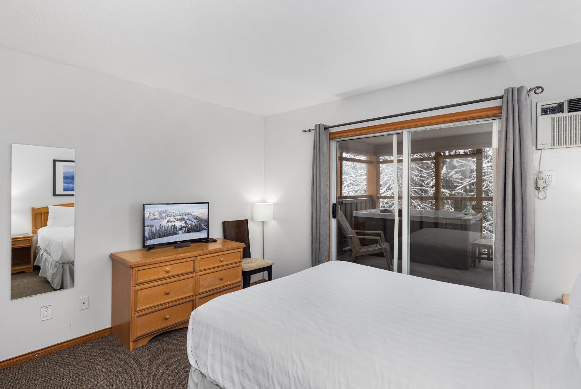 Glaciers Reach By Allseason Vacation Apartment Whistler