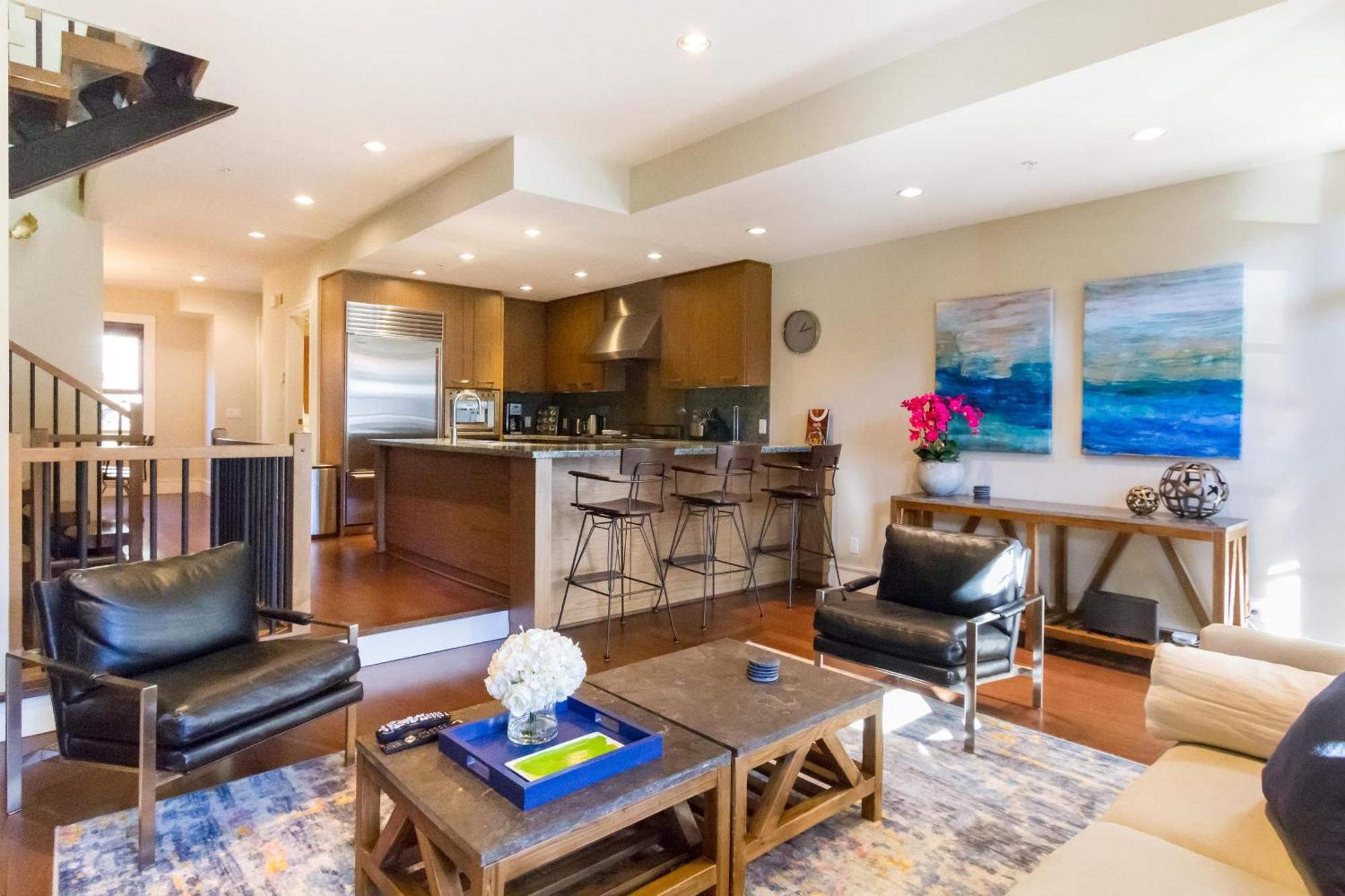 07 Fitzsimmons Walk Holiday home Whistler