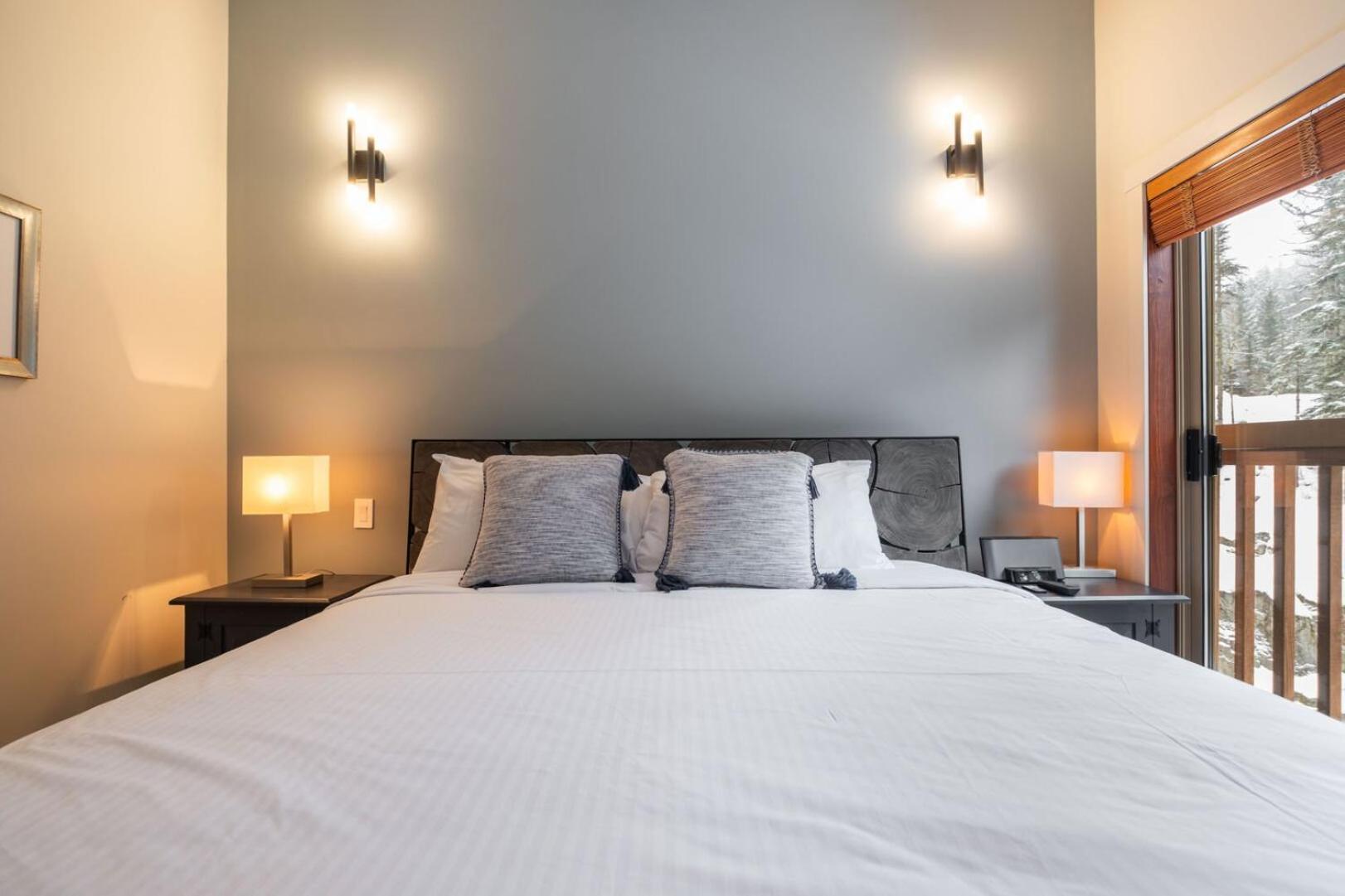 Taluswood Bluffs By Outpost Holiday home Whistler