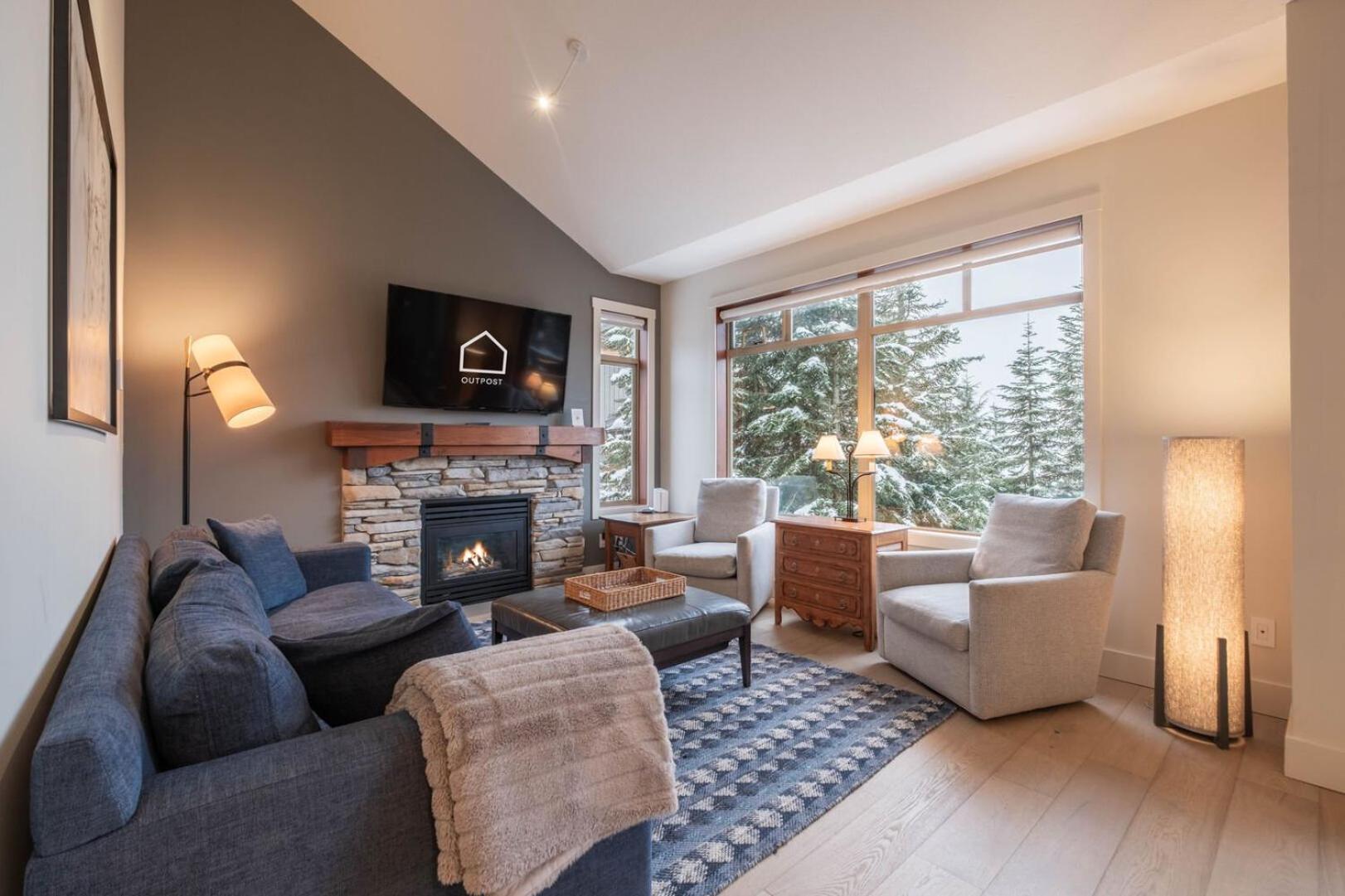 Taluswood Bluffs By Outpost Holiday home Whistler