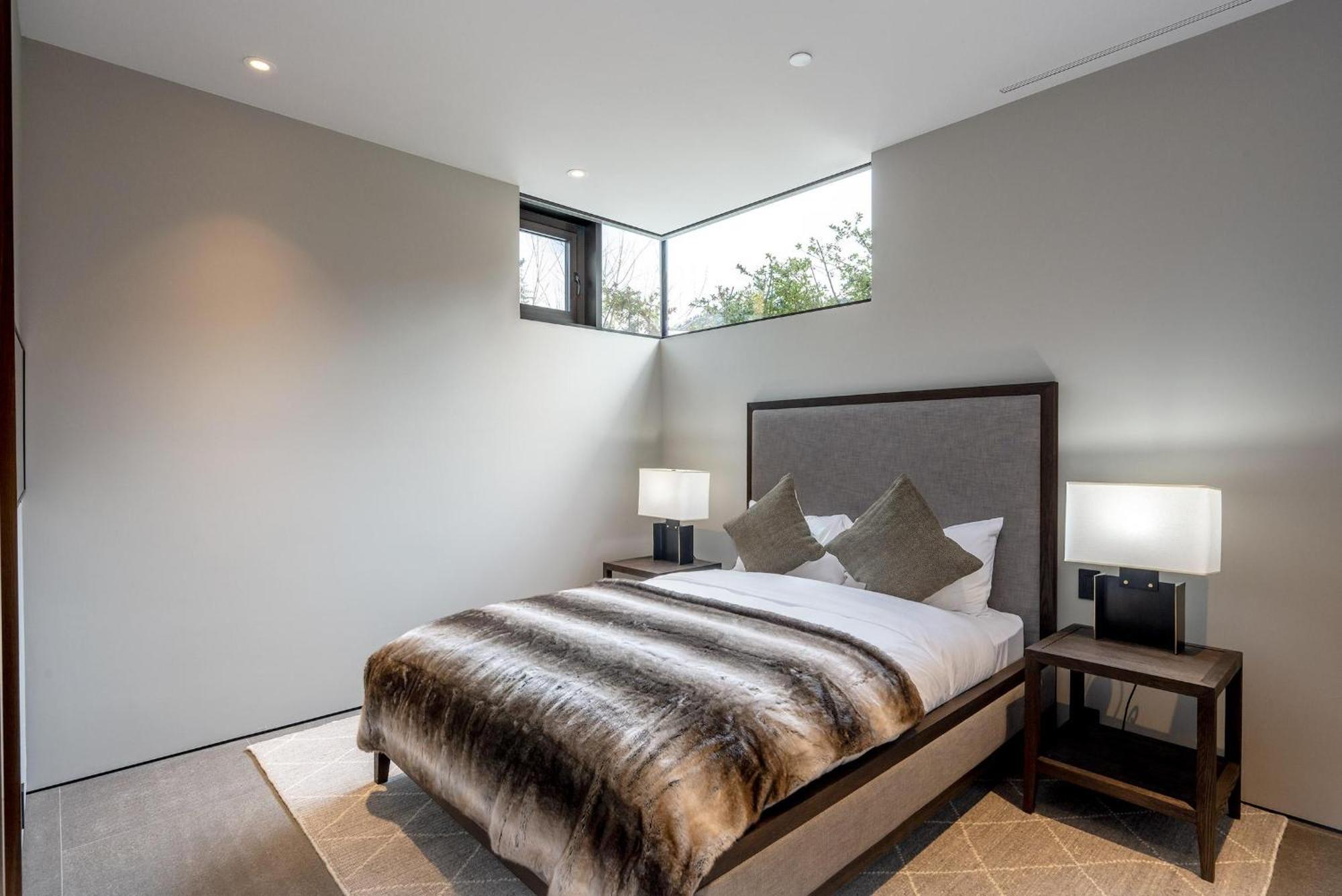 Kadenwood Winterfell | Ultimate Luxury Architectural Gem With Pool, Hot Tub, Cinema, & Pool Table *