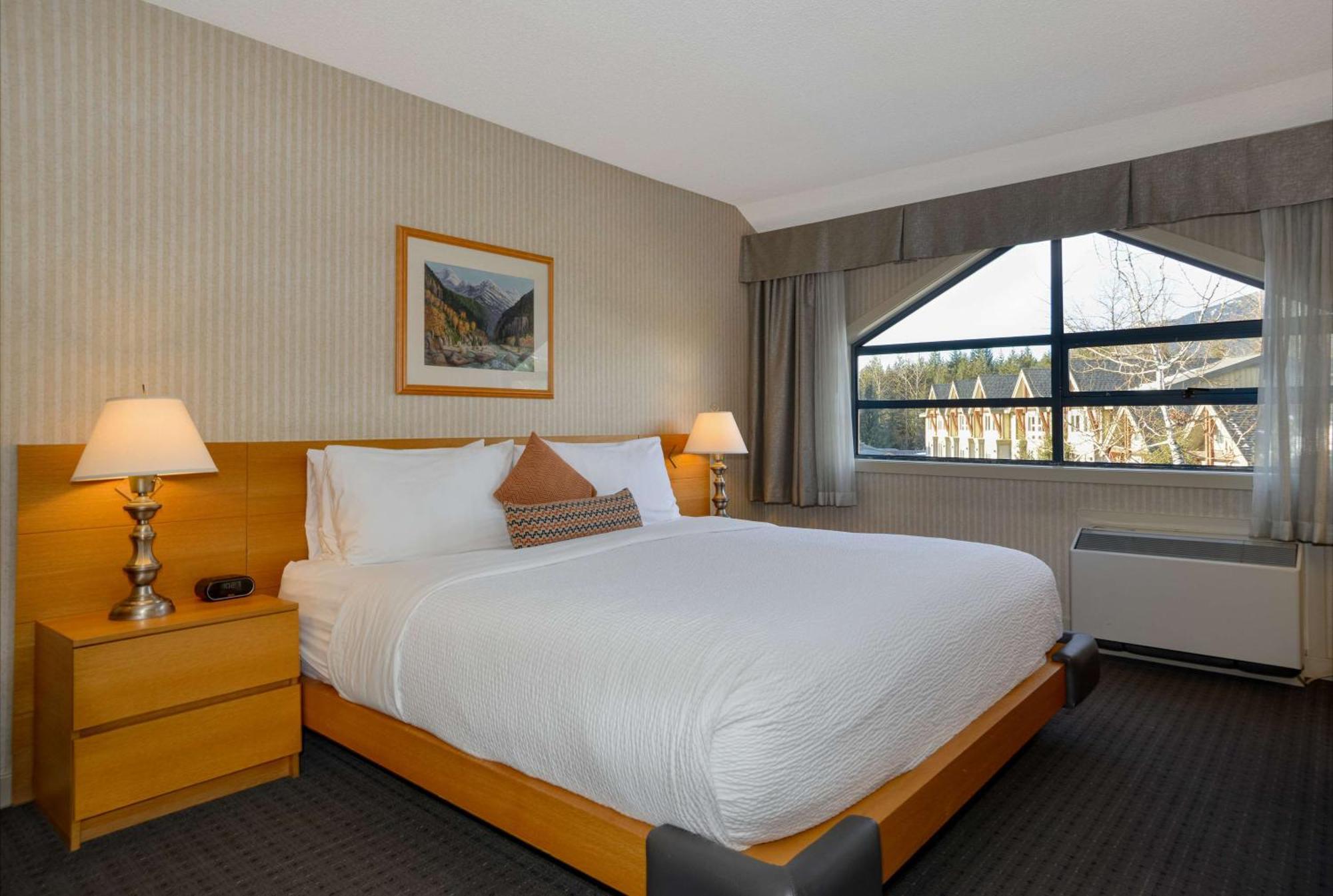 Listel Whistler, A Coast Hotel 3*
