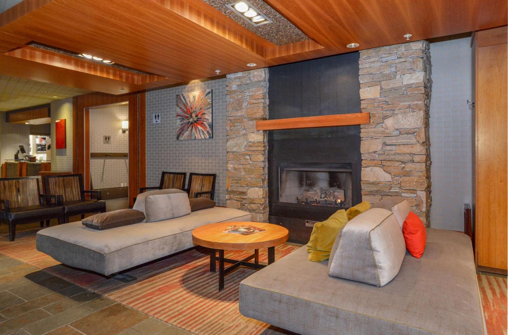 Listel Whistler, A Coast 3*