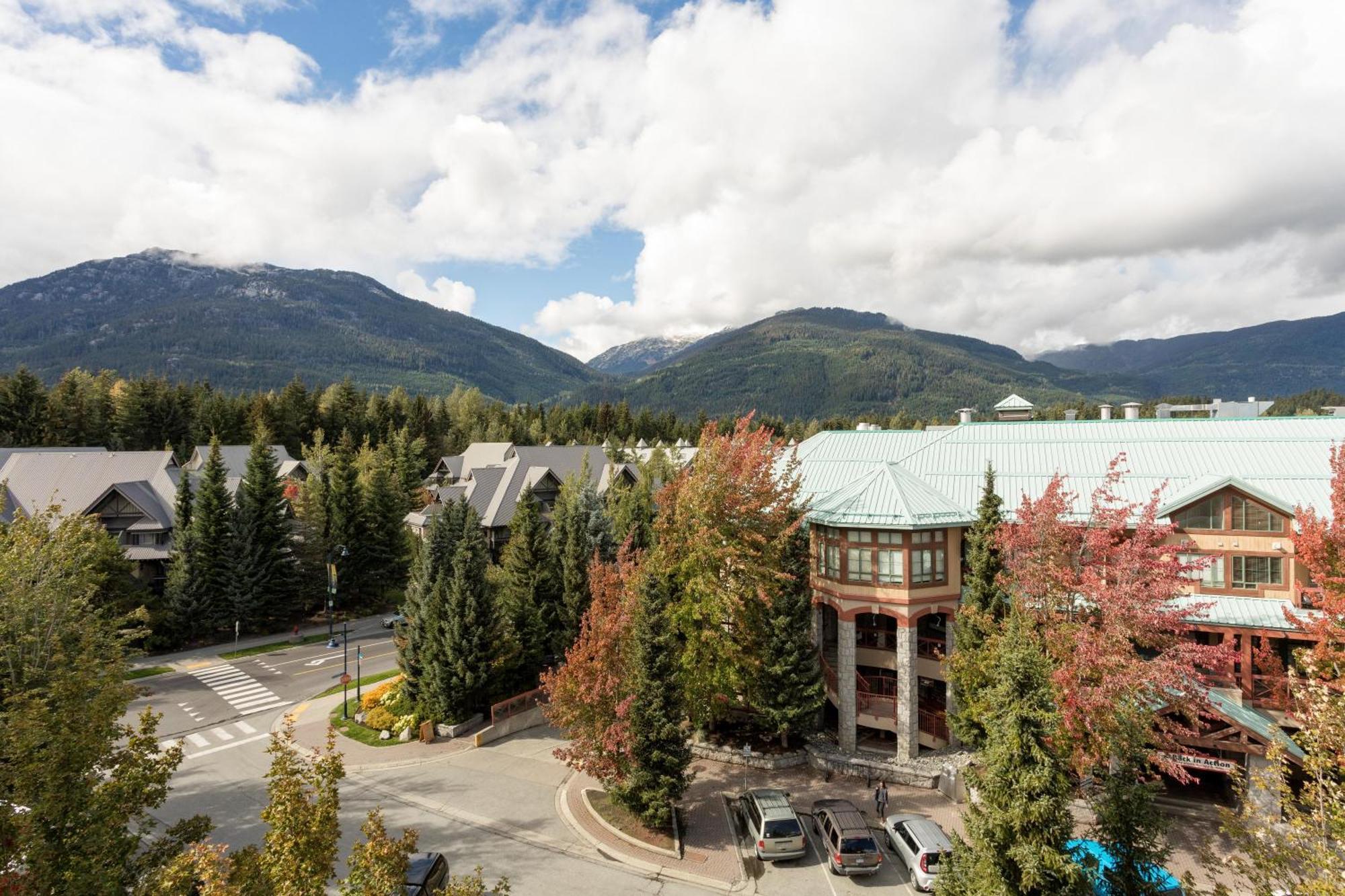 Alpenglow Hygge Getaway By Mva Holiday home Whistler