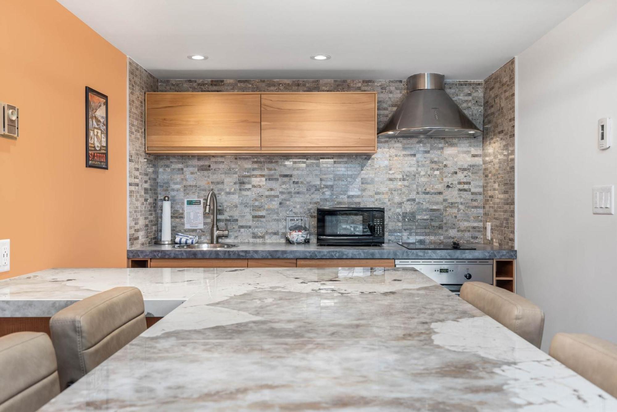 Apartment Le Chamois By Premier Whistler