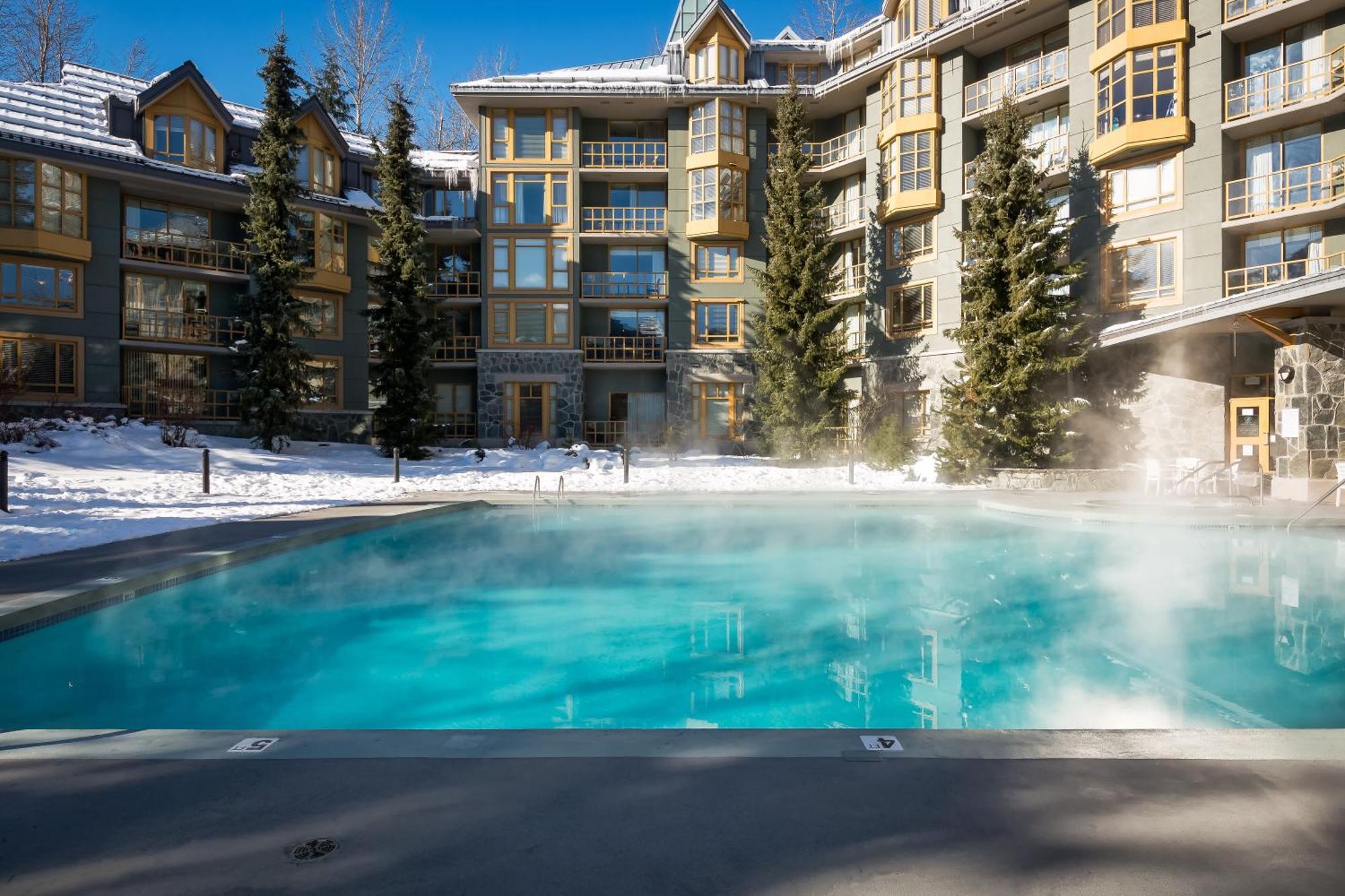 Cascade Apartment Whistler