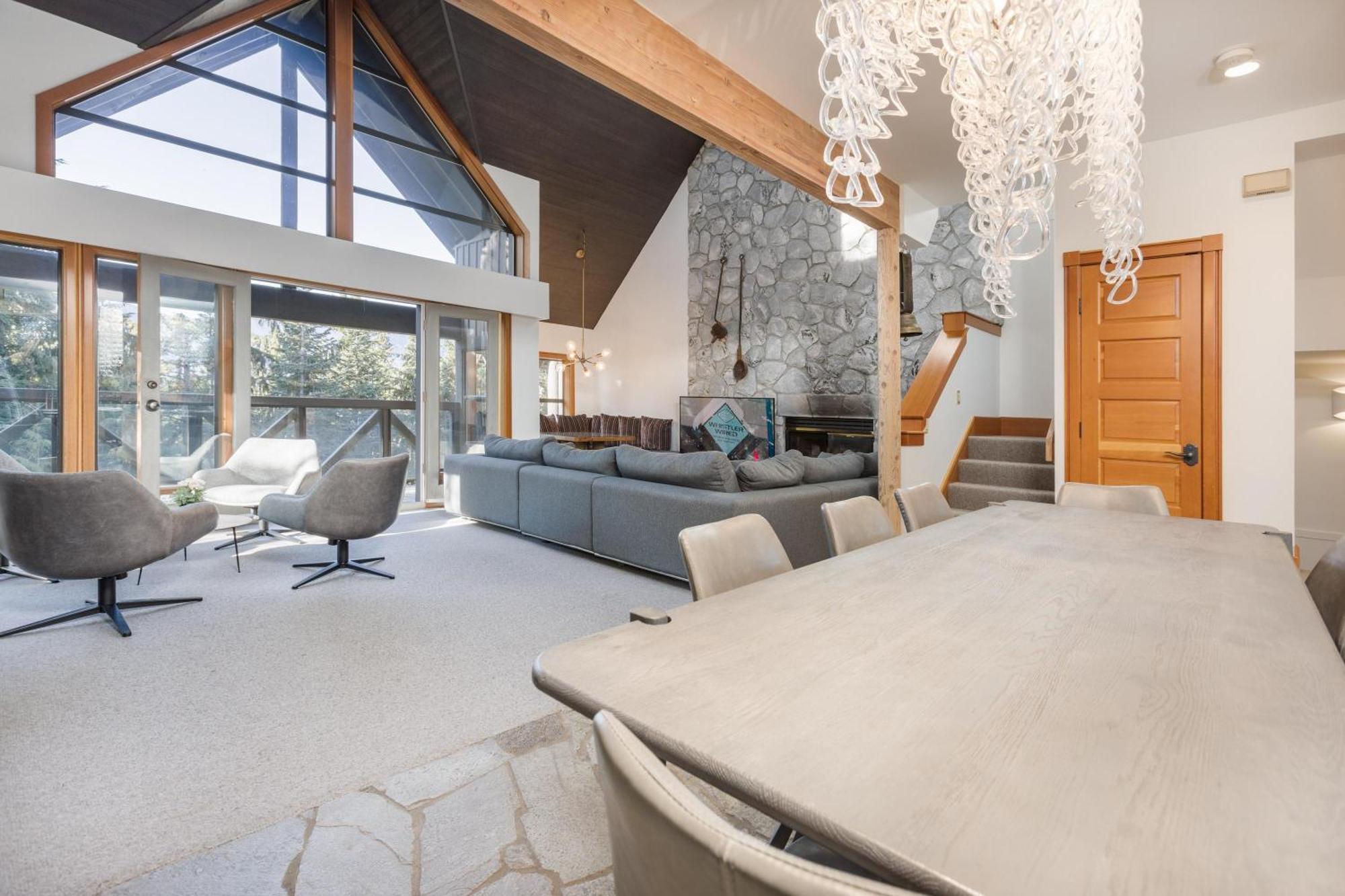 Pinnacle Ridge 06