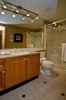 Westwind Properties At Arrowhead Point Hotel