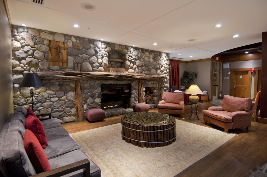 Hotel Lodging Ovations 4*